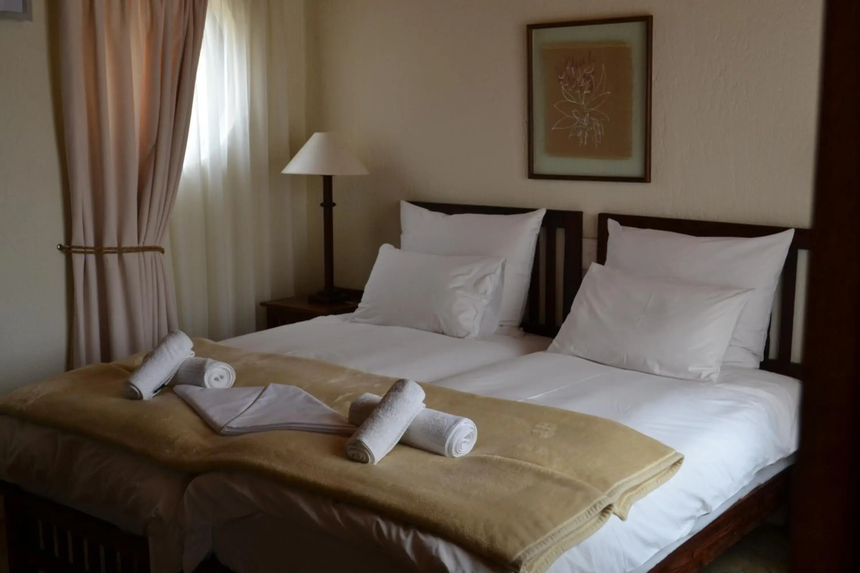 Standard Triple Room in Rössmund Lodge Standard Triple Room in Rössmund Lodge