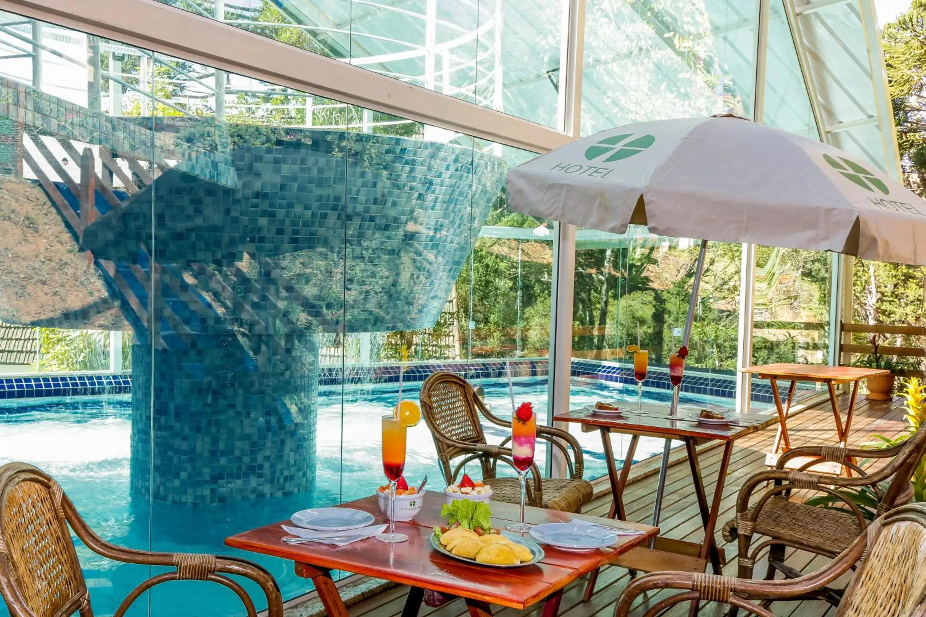 Swimming pool in Hotel Fazenda Golden Park Campos do Jordão Swimming pool in Hotel Fazenda Golden Park Campos do Jordão