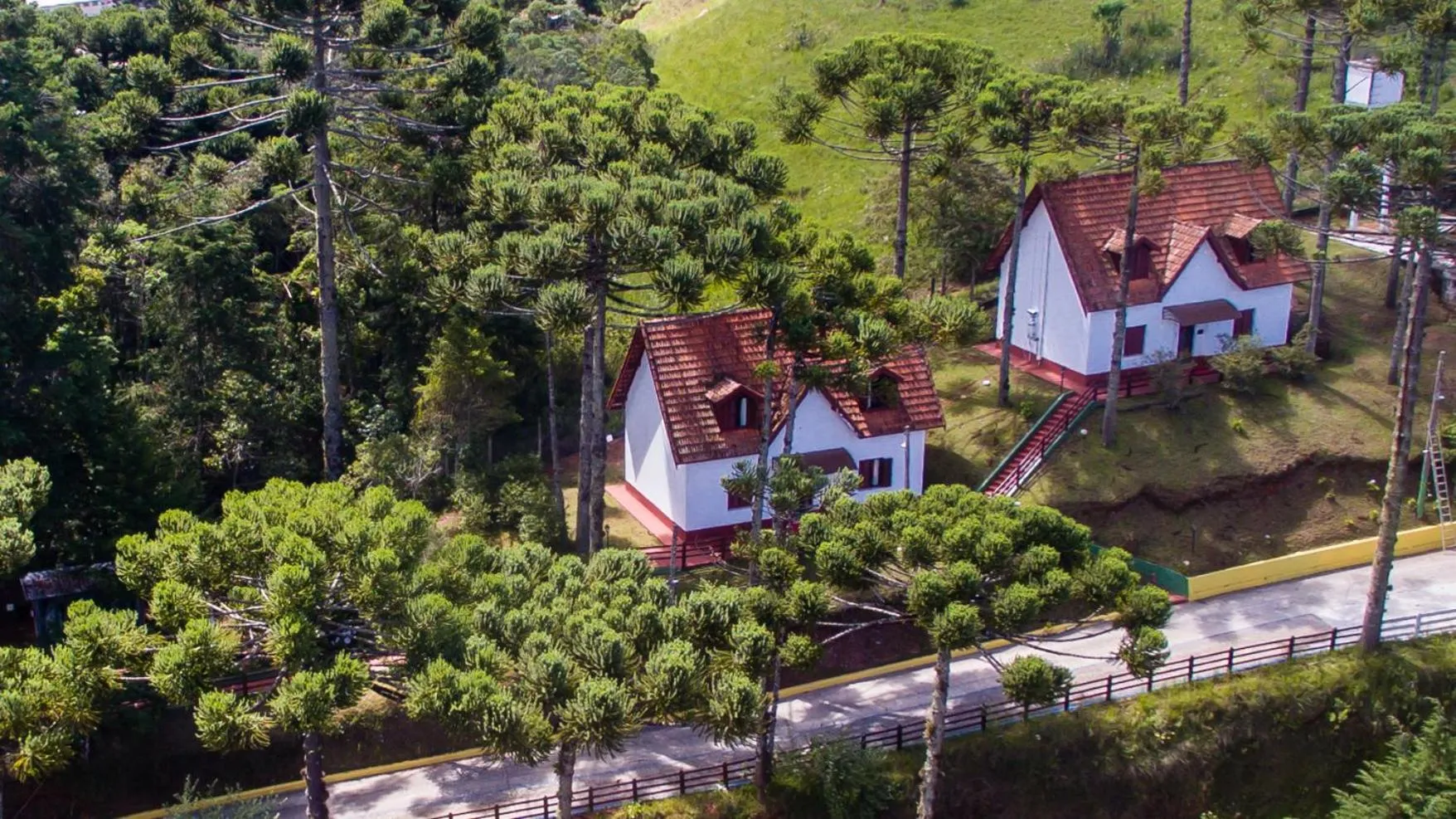 Garden view in Hotel Fazenda Golden Park Campos do Jordão