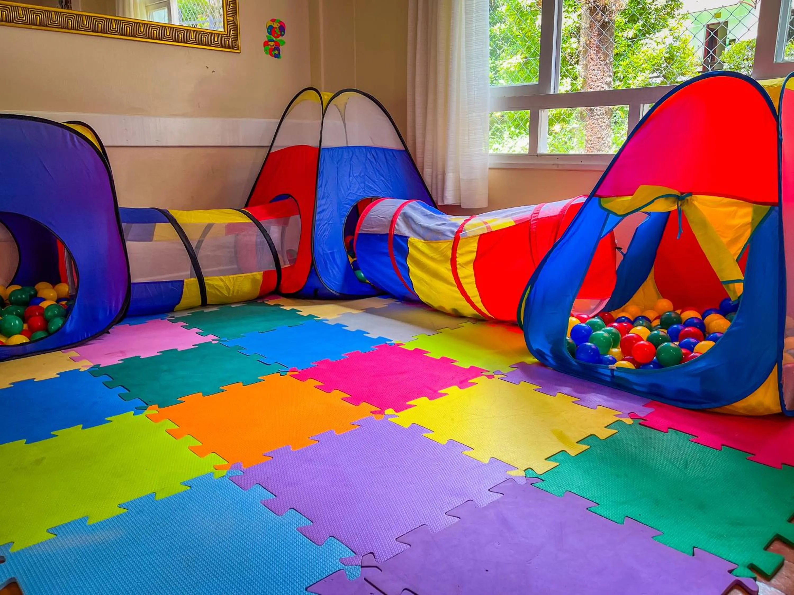 Children play ground in Hotel Fazenda Golden Park Campos do Jordão