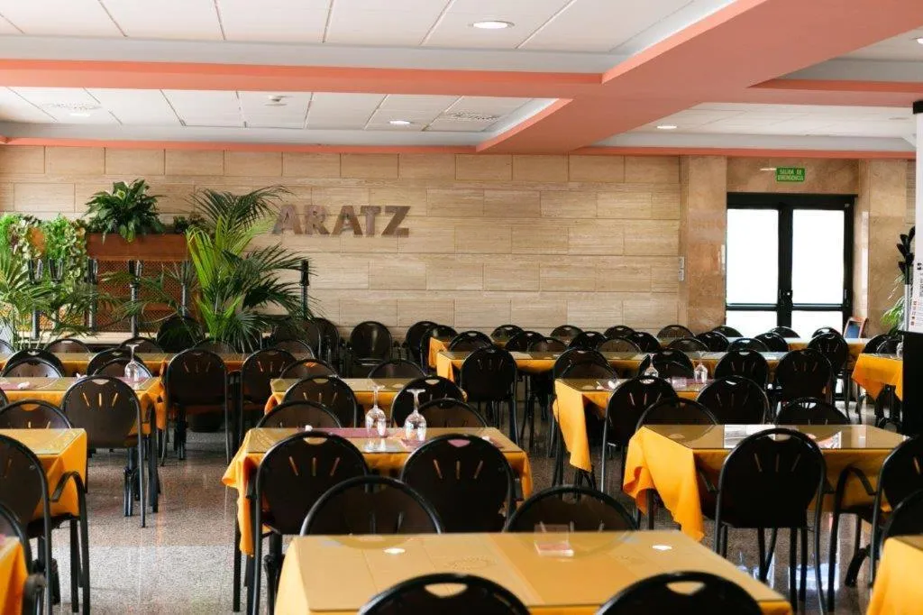 Restaurant/places to eat in Andamur San Román