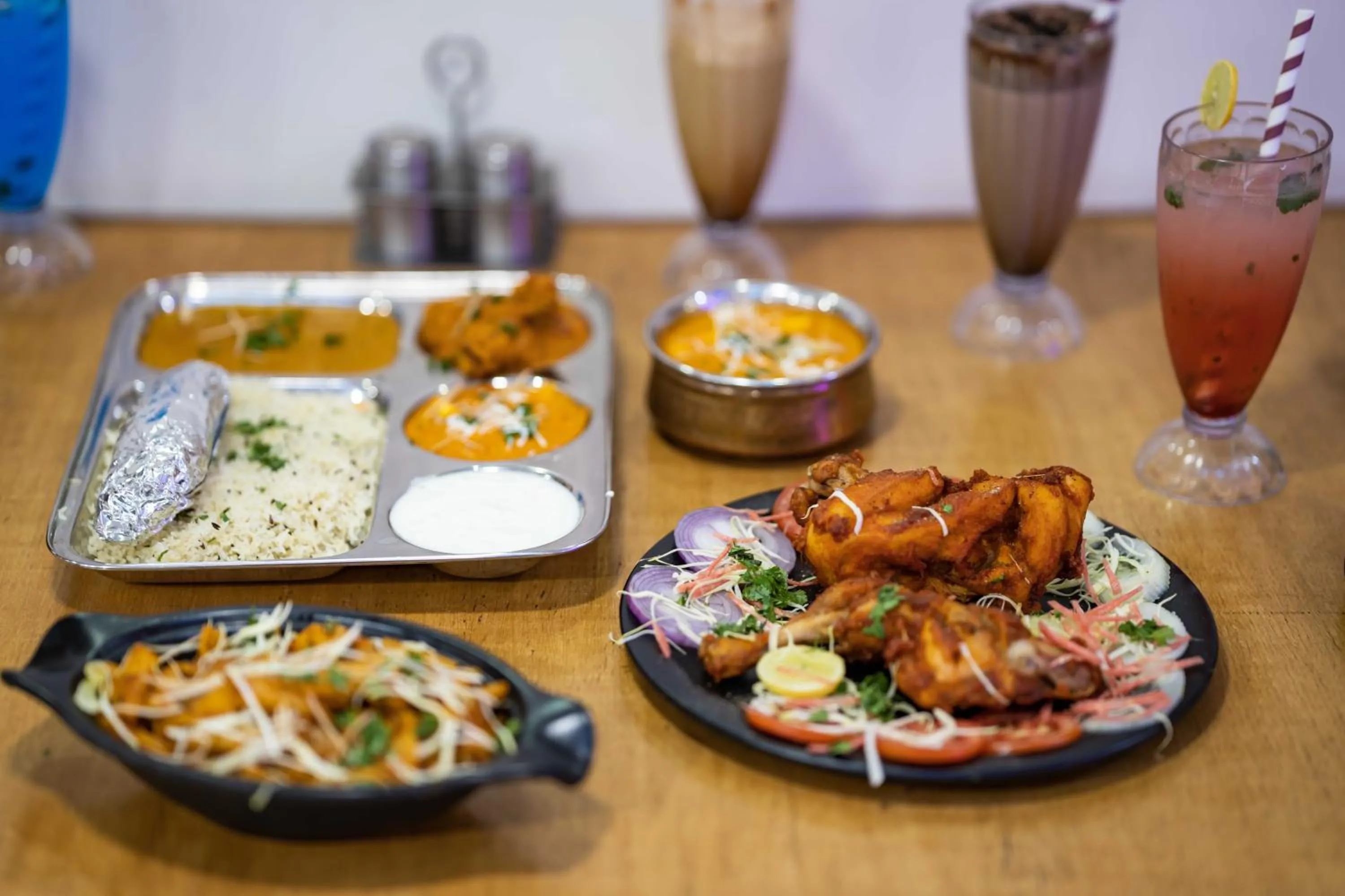 Food and drinks in Zostel Delhi