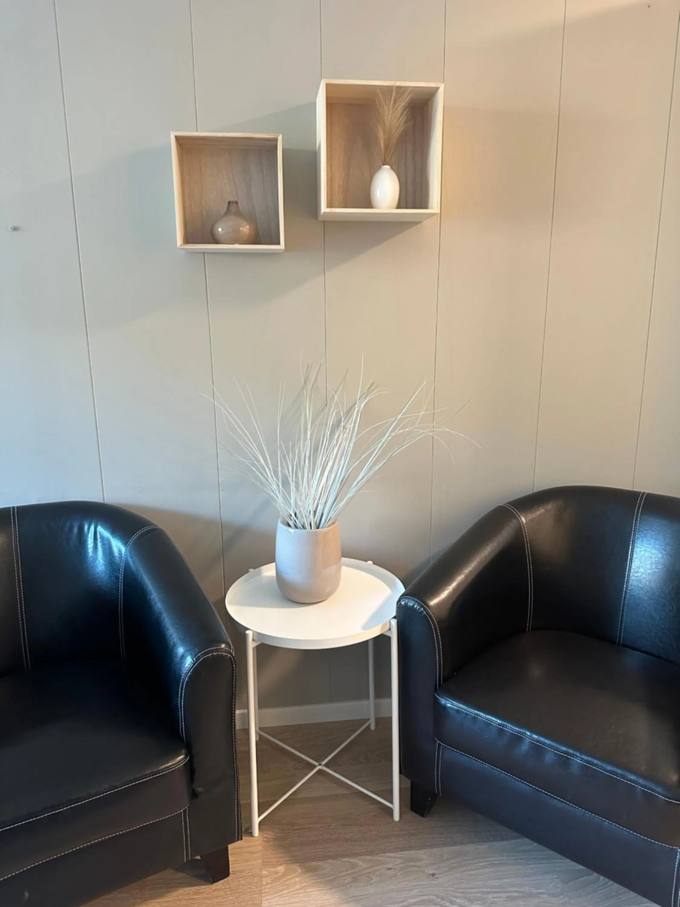 Seating area in Selvbetjent leilighetshotell på Ålgård