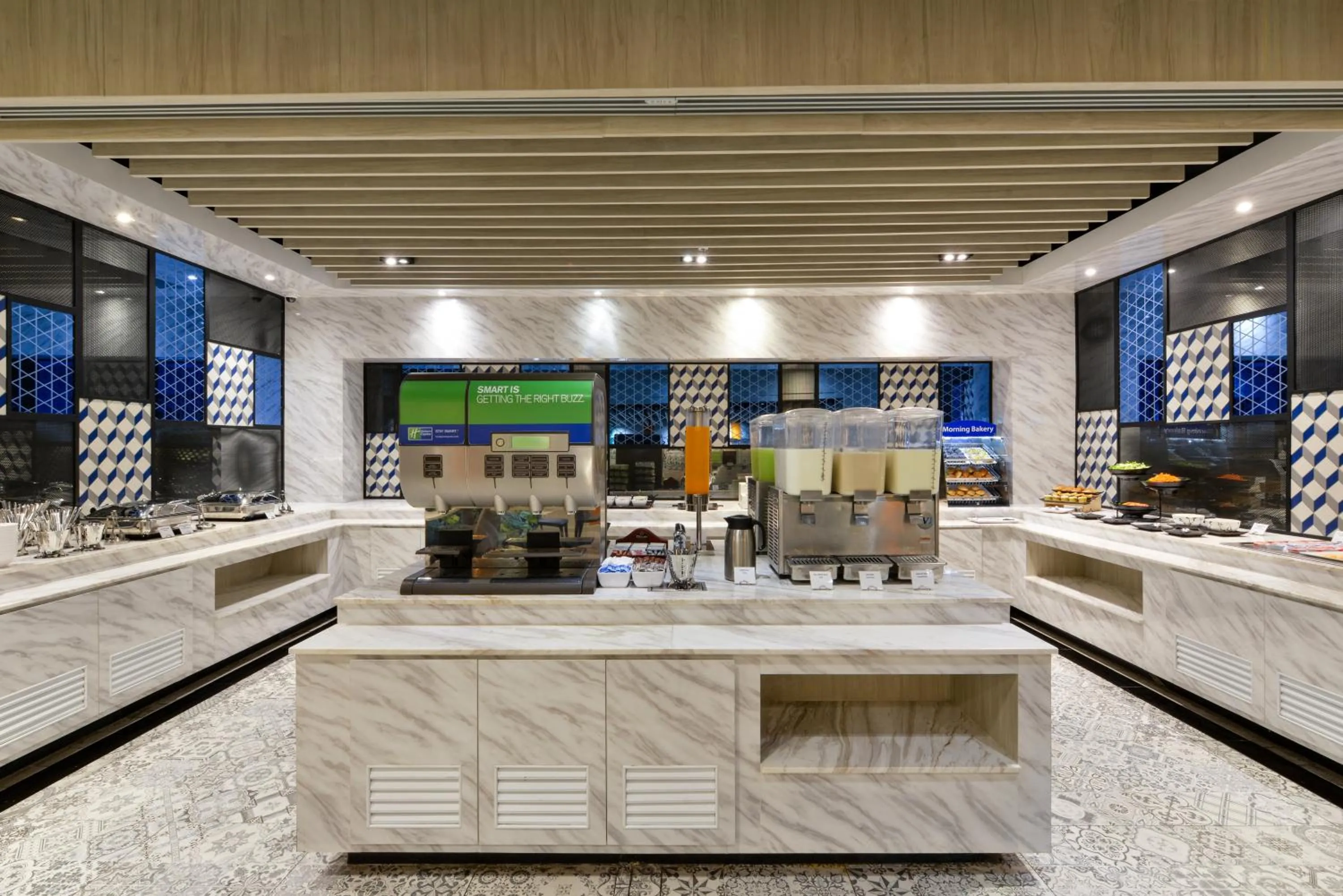 Breakfast in Holiday Inn Express Bangkok Sukhumvit 11 by IHG