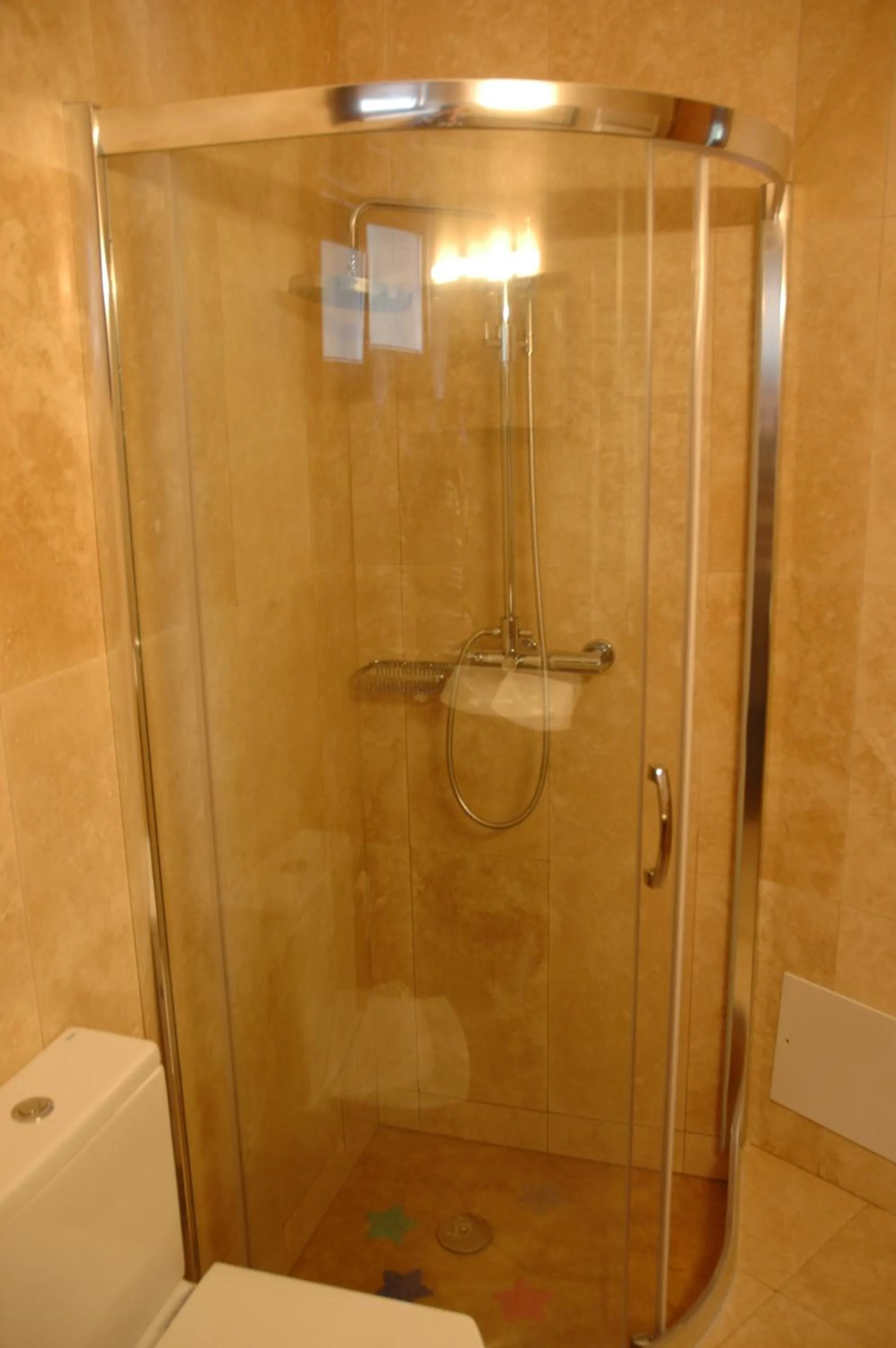 Shower in Casa do Neveiro