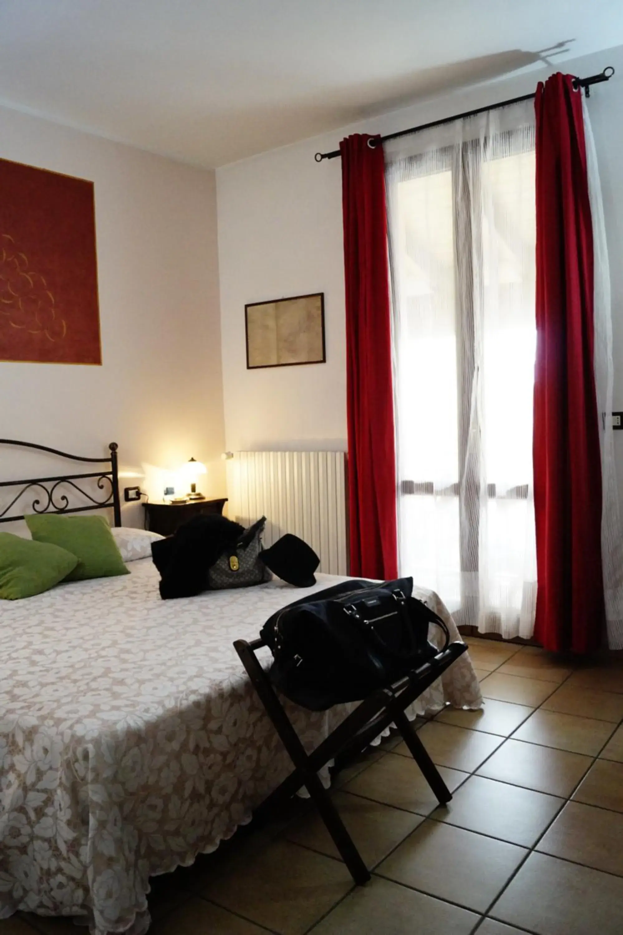 Double Room with Balcony - single occupancy in Bed And Breakfast Il Garoch Double Room with Balcony - single occupancy in Bed And Breakfast Il Garoch