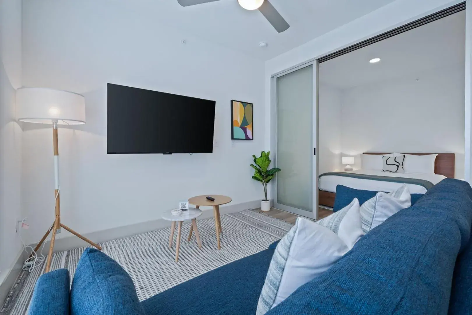 Living room, Bed in Placemakr Downtown Austin Living room, Bed in Placemakr Downtown Austin