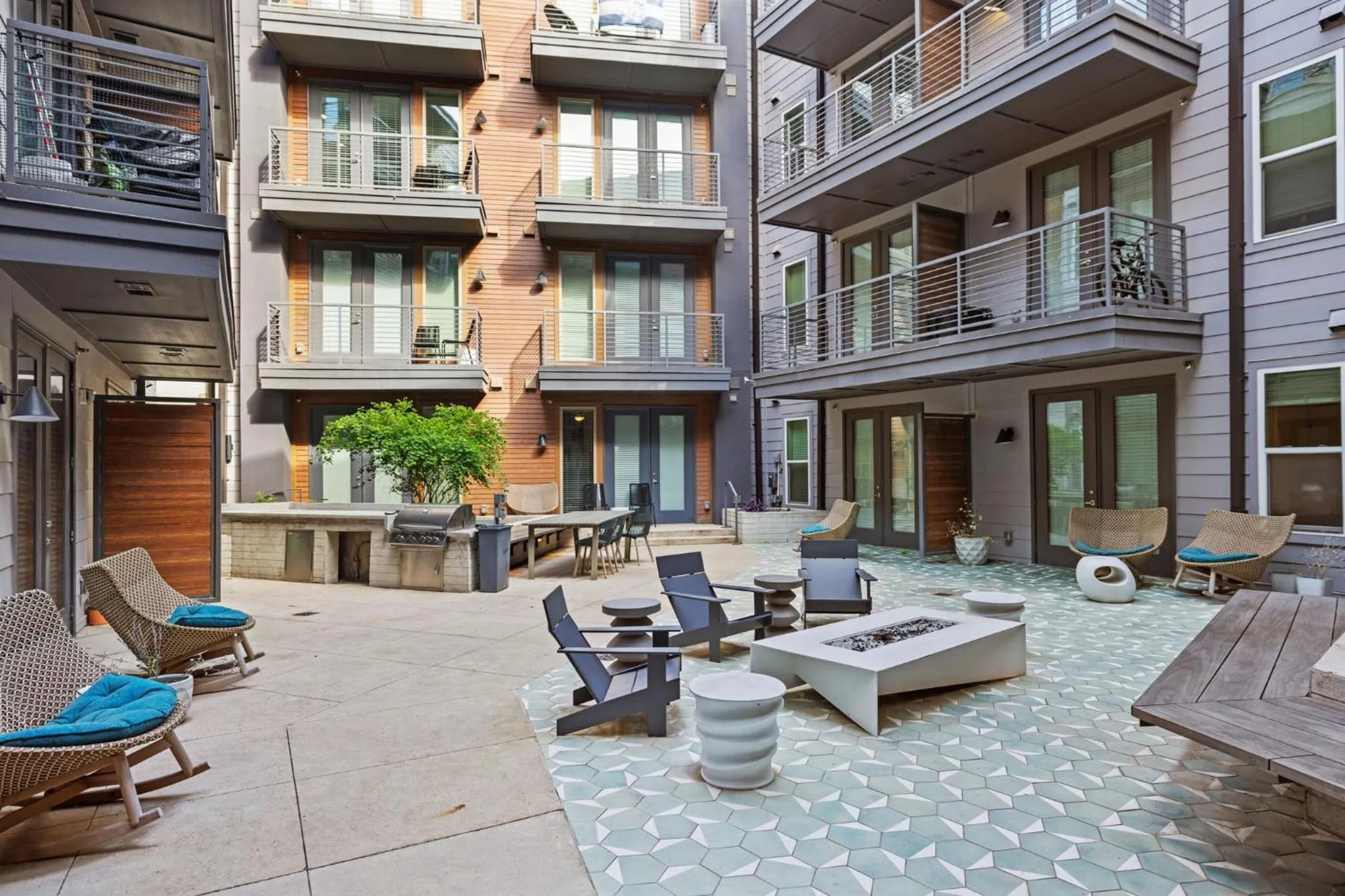 Patio in Placemakr Downtown Austin