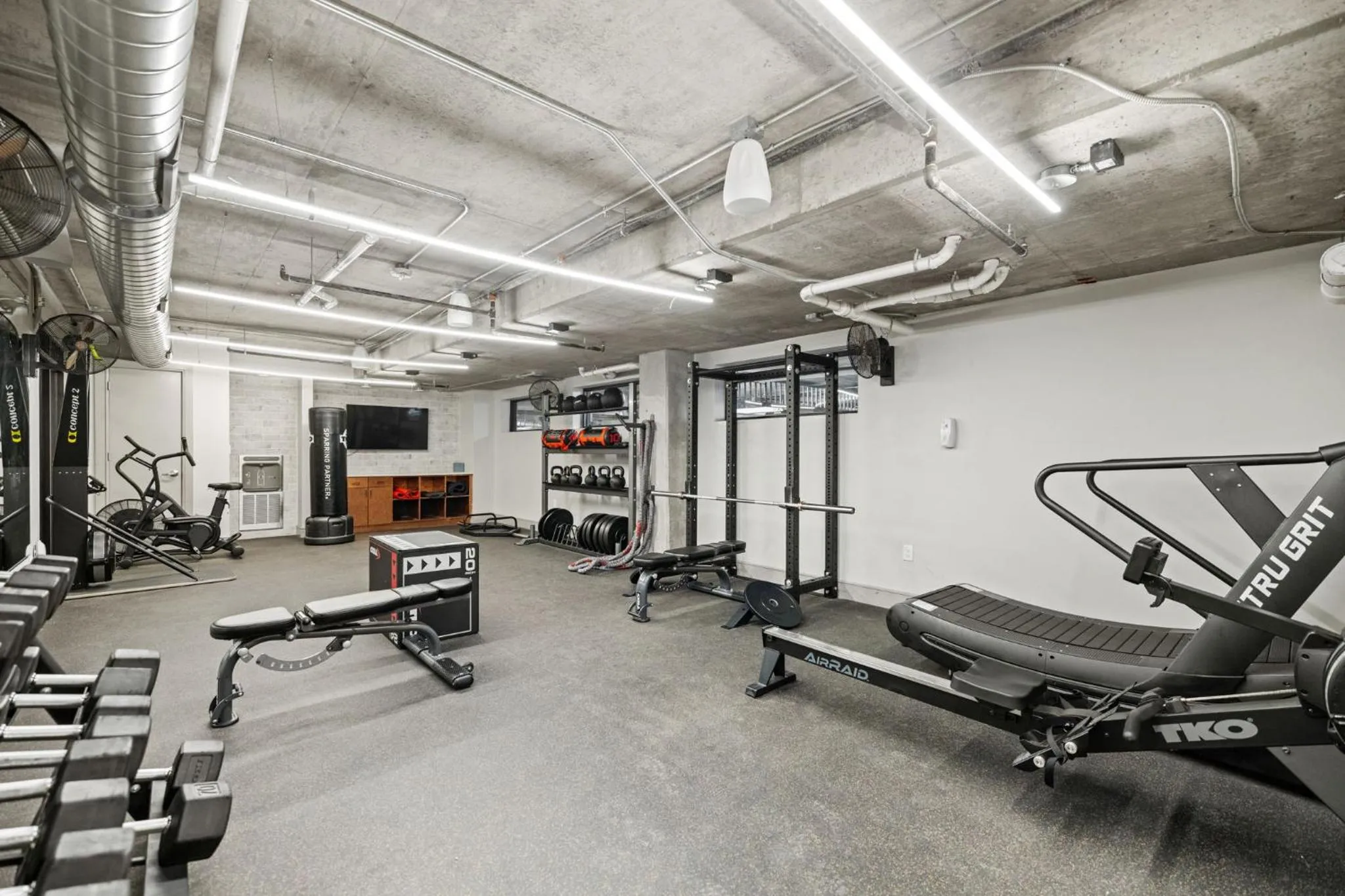 Fitness centre/facilities in Placemakr Downtown Austin