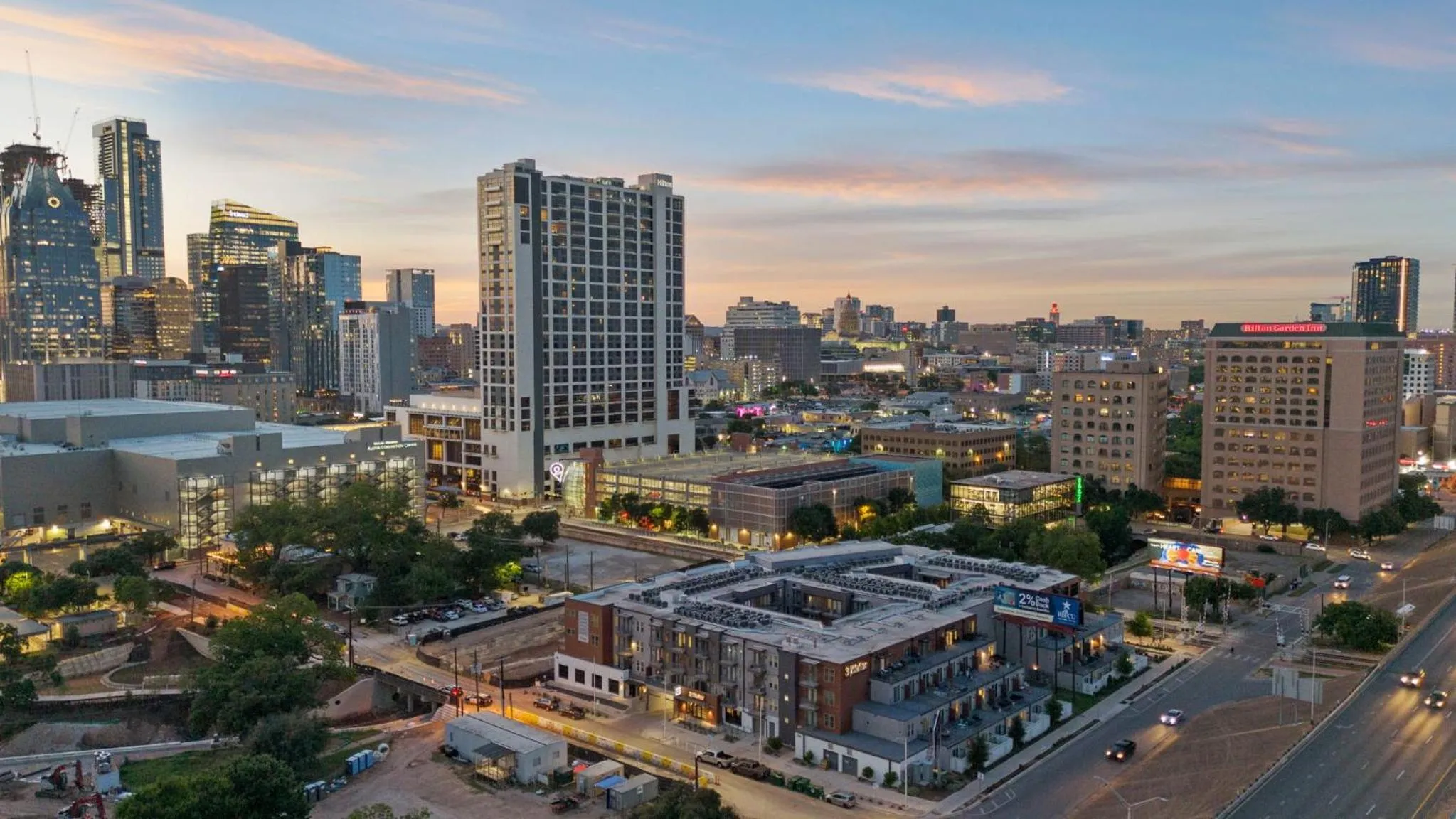 Property building in Placemakr Downtown Austin