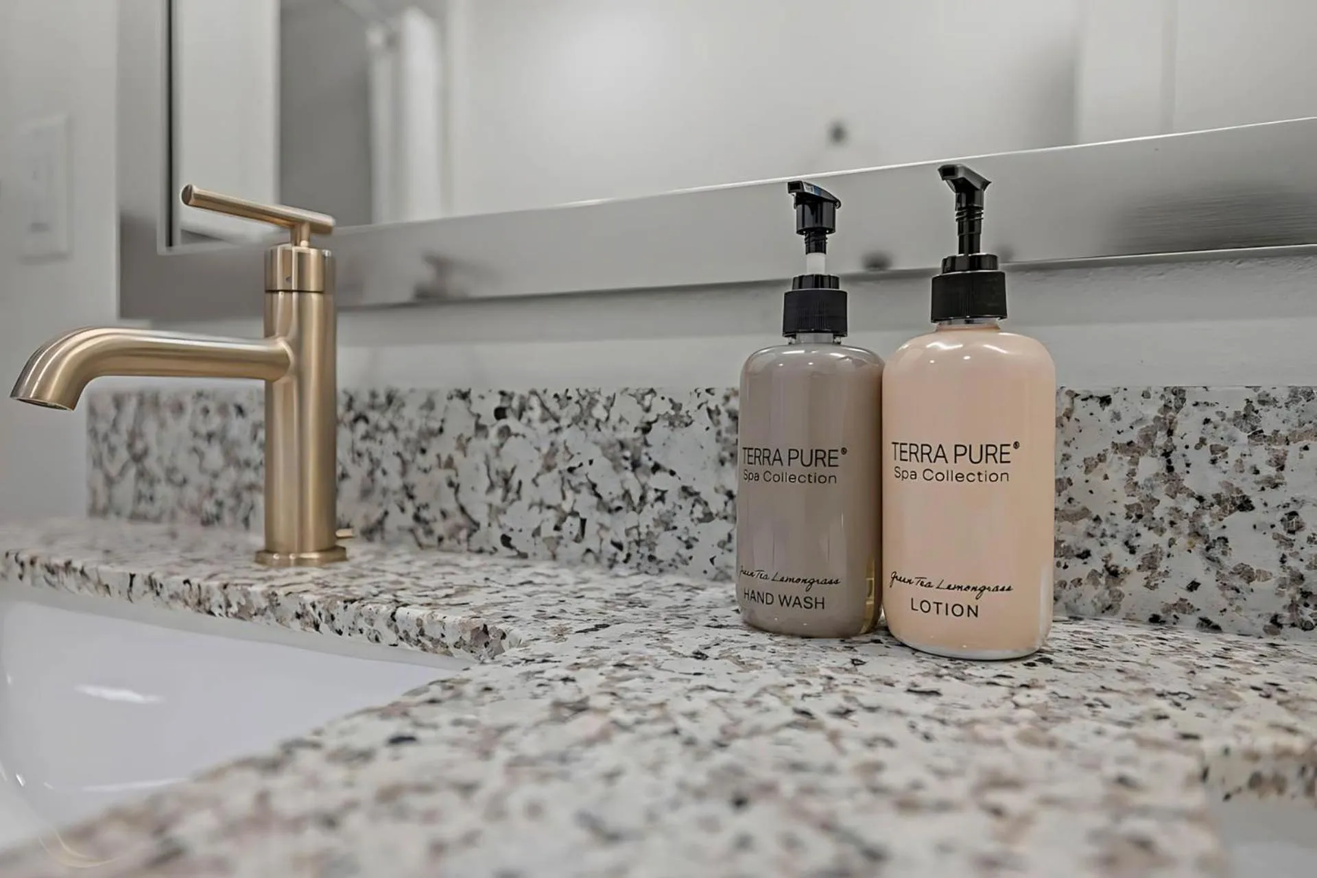 Bathroom in Placemakr Downtown Austin