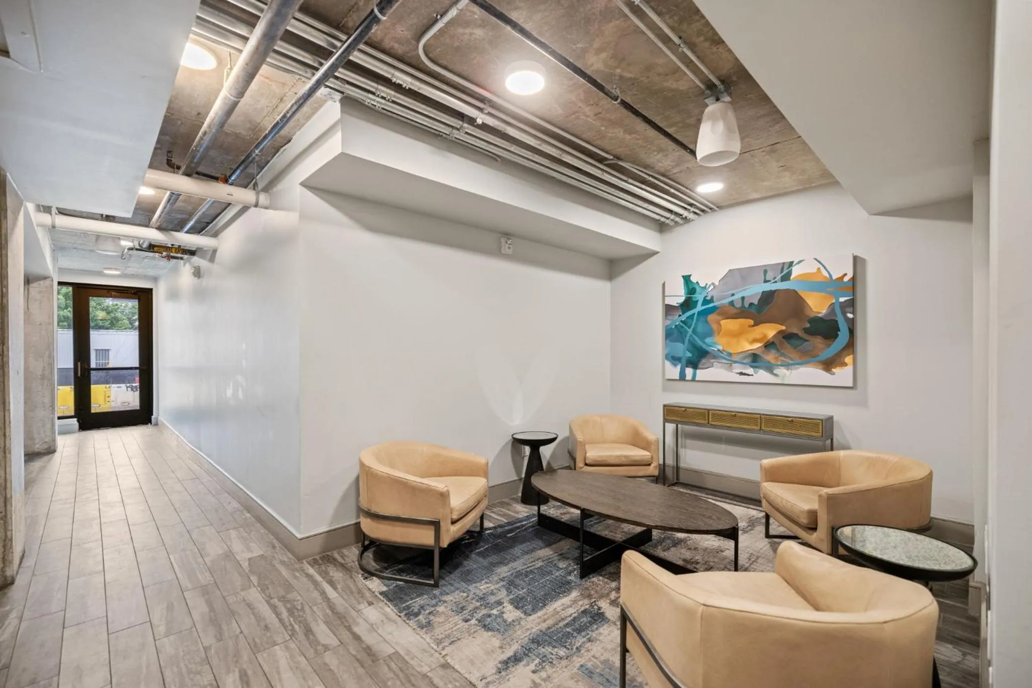 Communal lounge/ TV room in Placemakr Downtown Austin