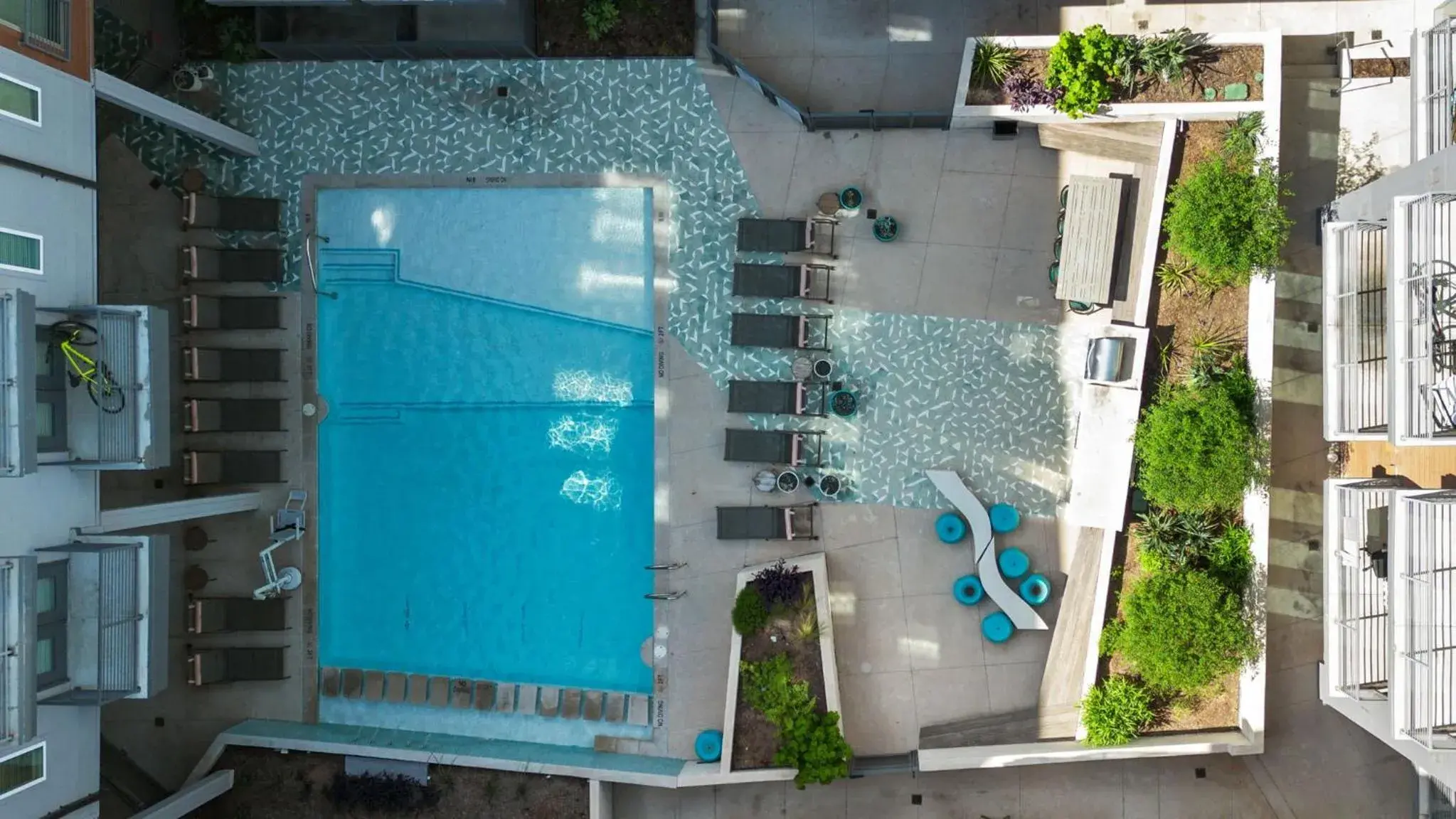 Bird's eye view in Placemakr Downtown Austin Bird's eye view in Placemakr Downtown Austin