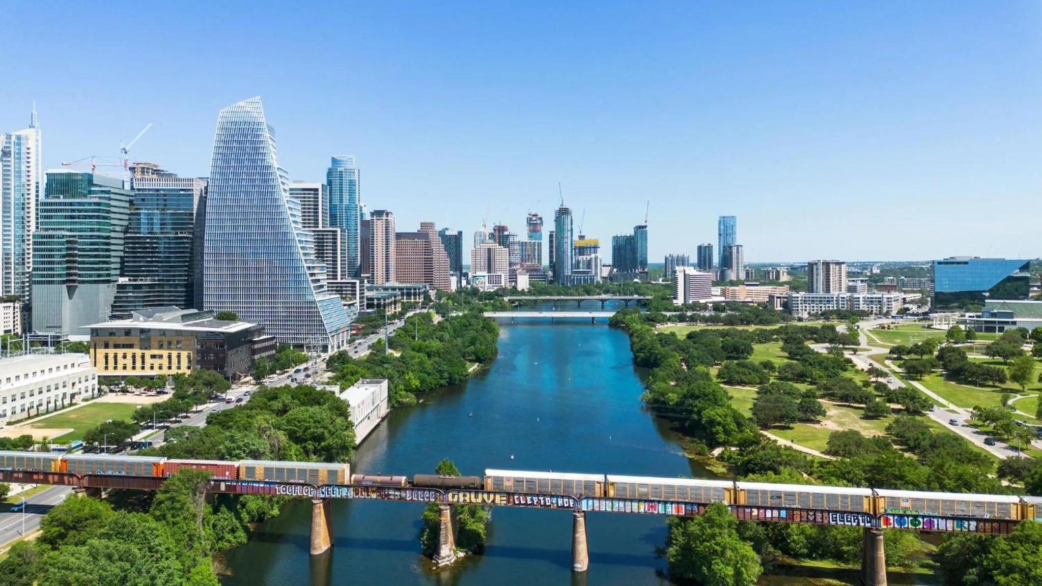 Neighbourhood in Placemakr Downtown Austin