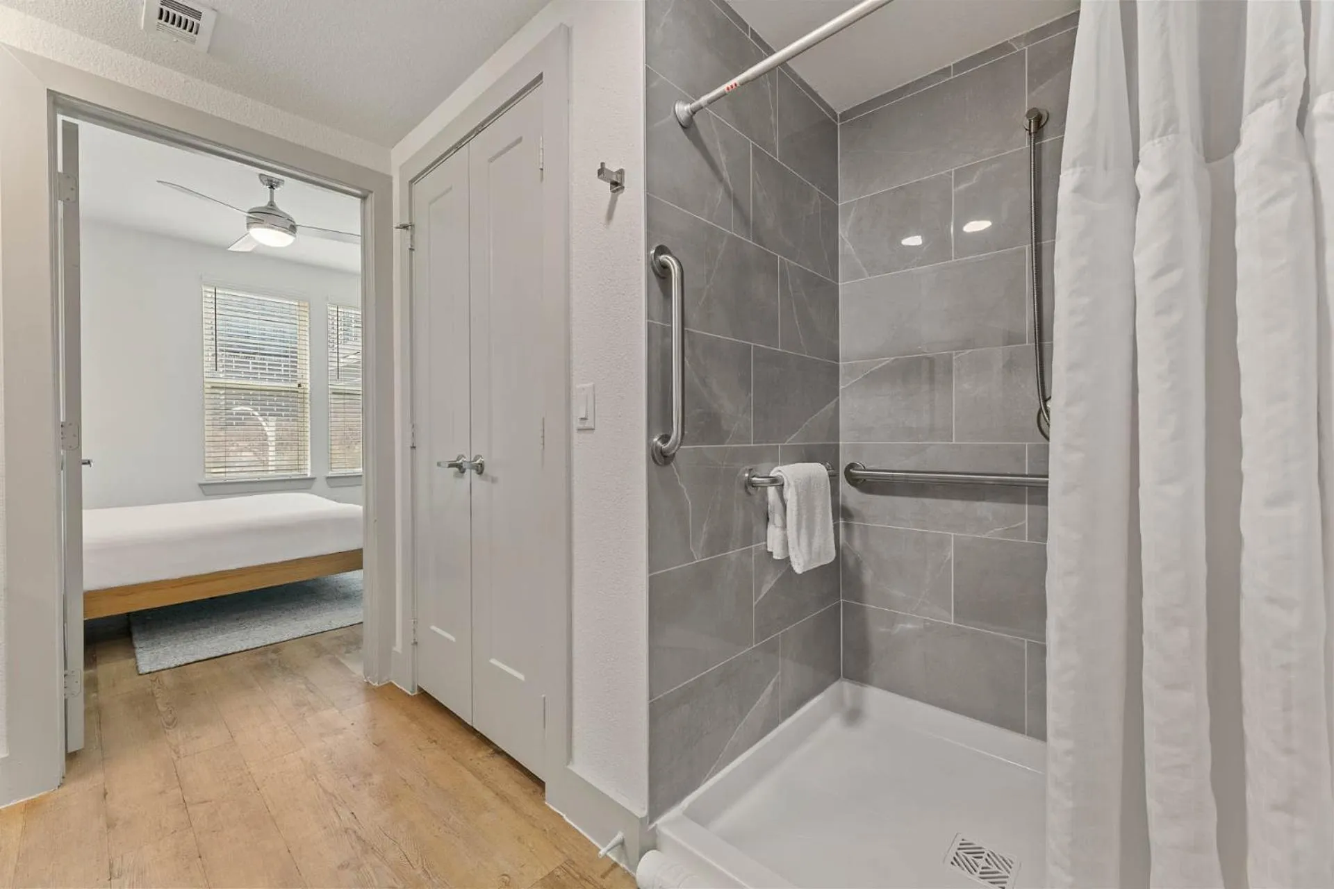 Bathroom in Placemakr Downtown Austin