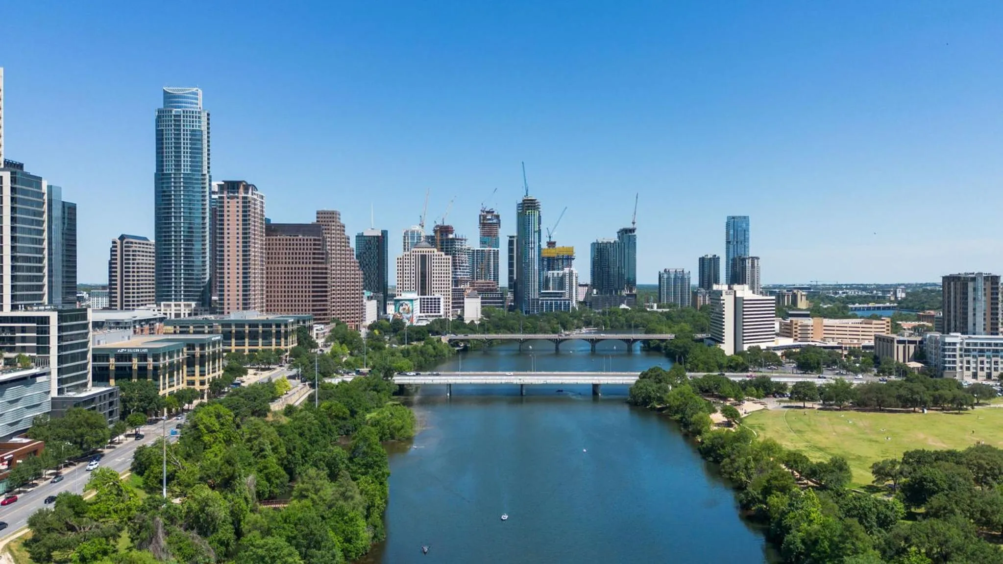 Natural landscape in Placemakr Downtown Austin