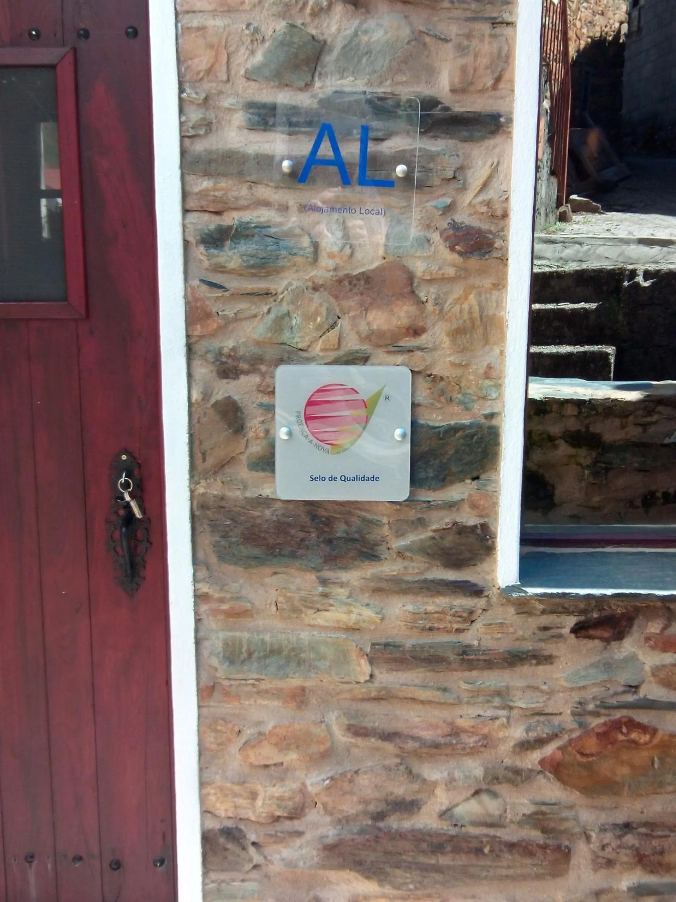 Logo/Certificate/Sign in Casas da Encosta