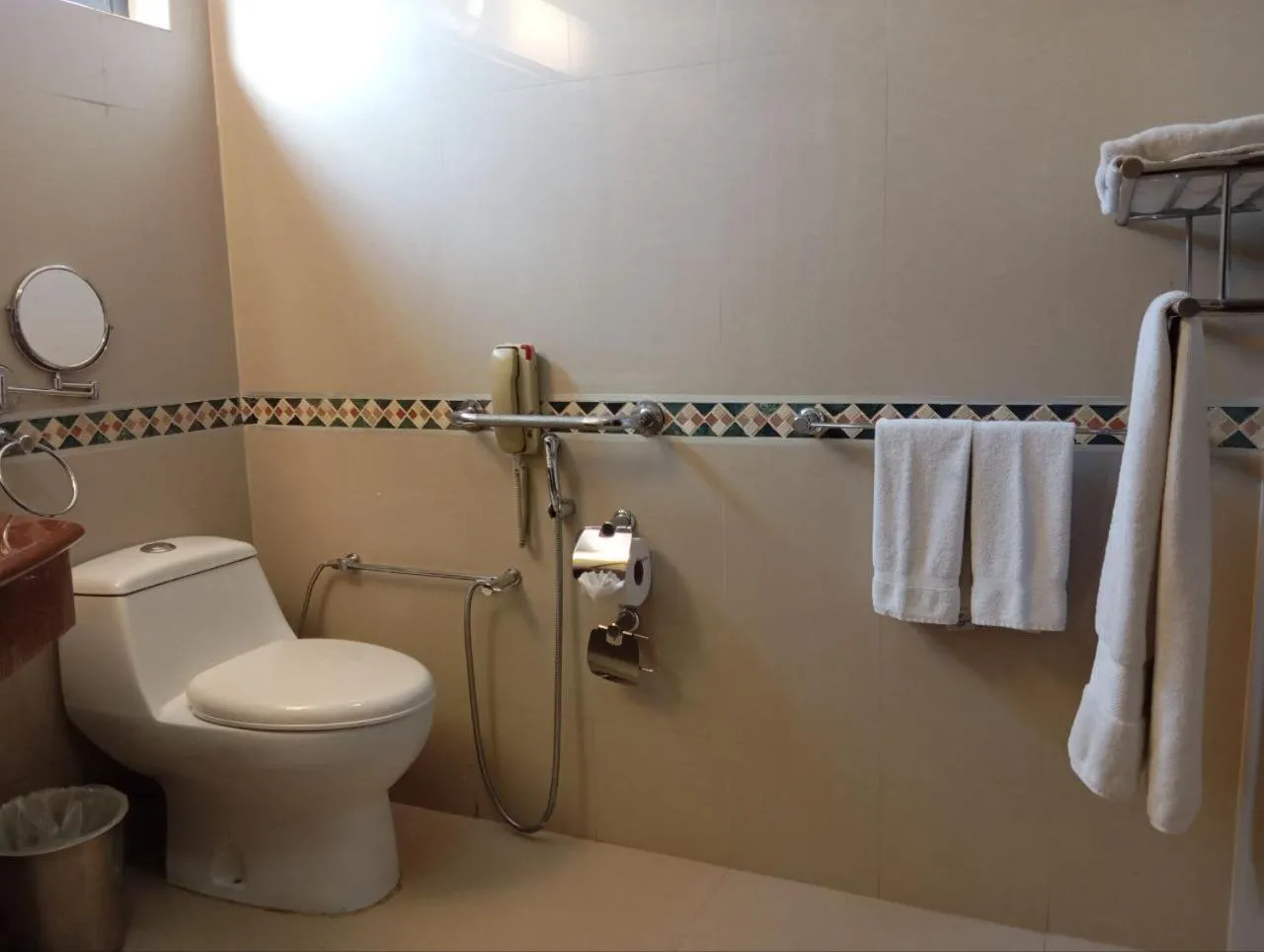 Bathroom in EXECUTIVE SUITES VALENCIA-Venezuela