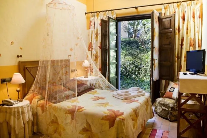 Photo of the whole room, Bed in Hotel Rural La Llosa de Fombona