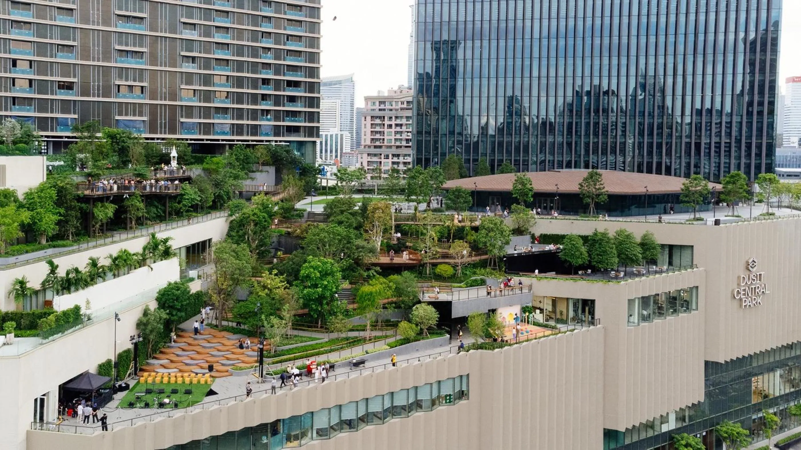 Supermarket/grocery shop in Dusit Thani Bangkok