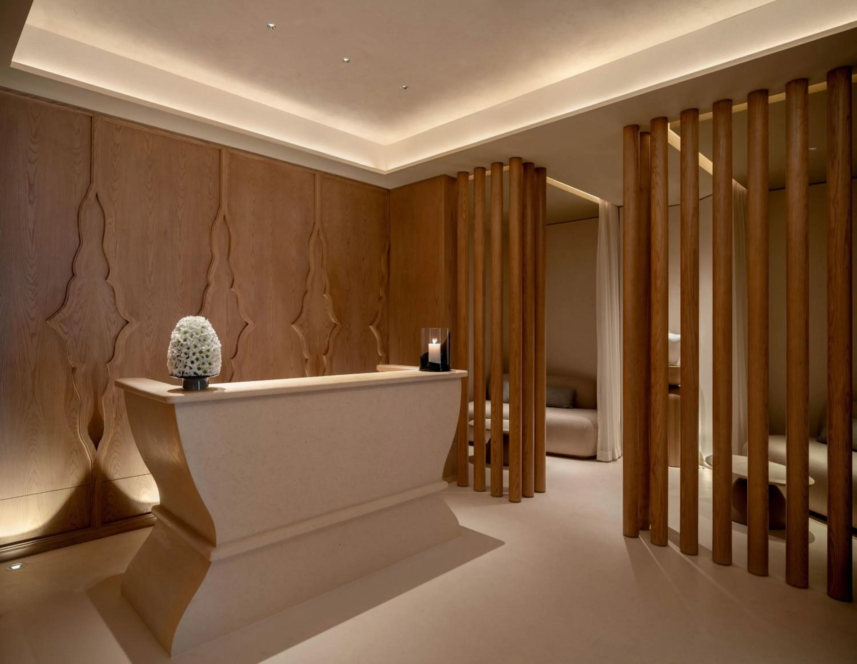 Spa and wellness centre/facilities, Bed in Dusit Thani Bangkok