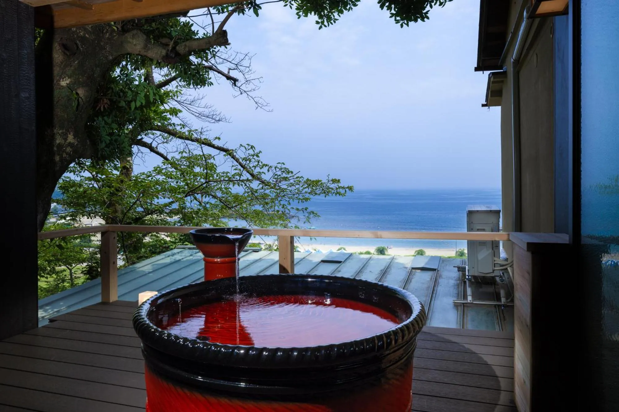 Photo of the whole room in AtamiOnsen Nagahamaen