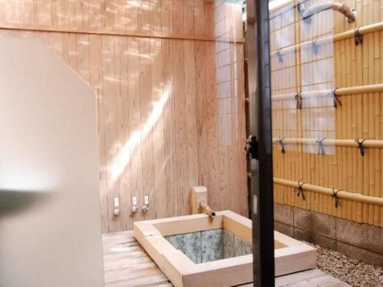 Bathroom in AtamiOnsen Nagahamaen