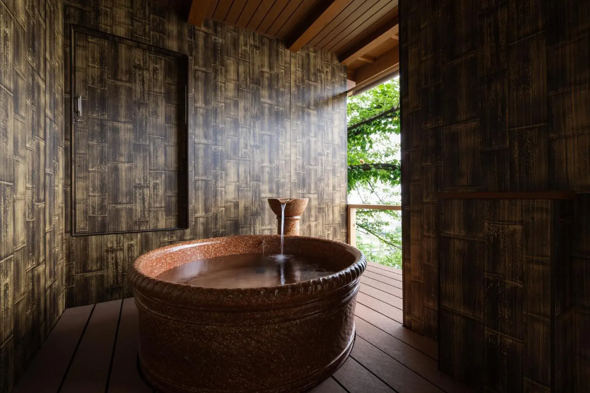 Miharu Japanese-Style Triple Room with Sea View with Open-Air Bath in AtamiOnsen Nagahamaen Miharu Japanese-Style Triple Room with Sea View with Open-Air Bath in AtamiOnsen Nagahamaen