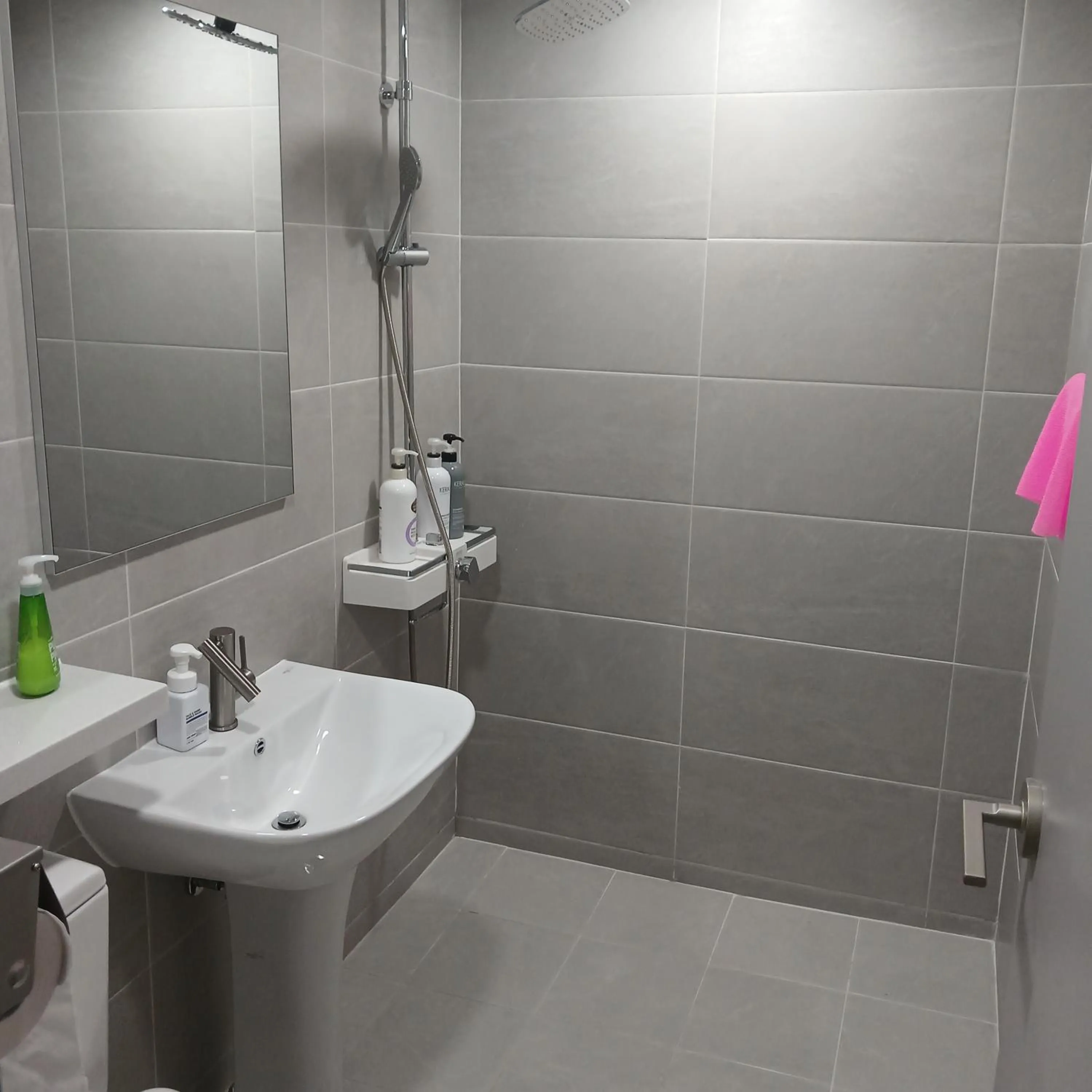 Bathroom in Yeoju Hightel