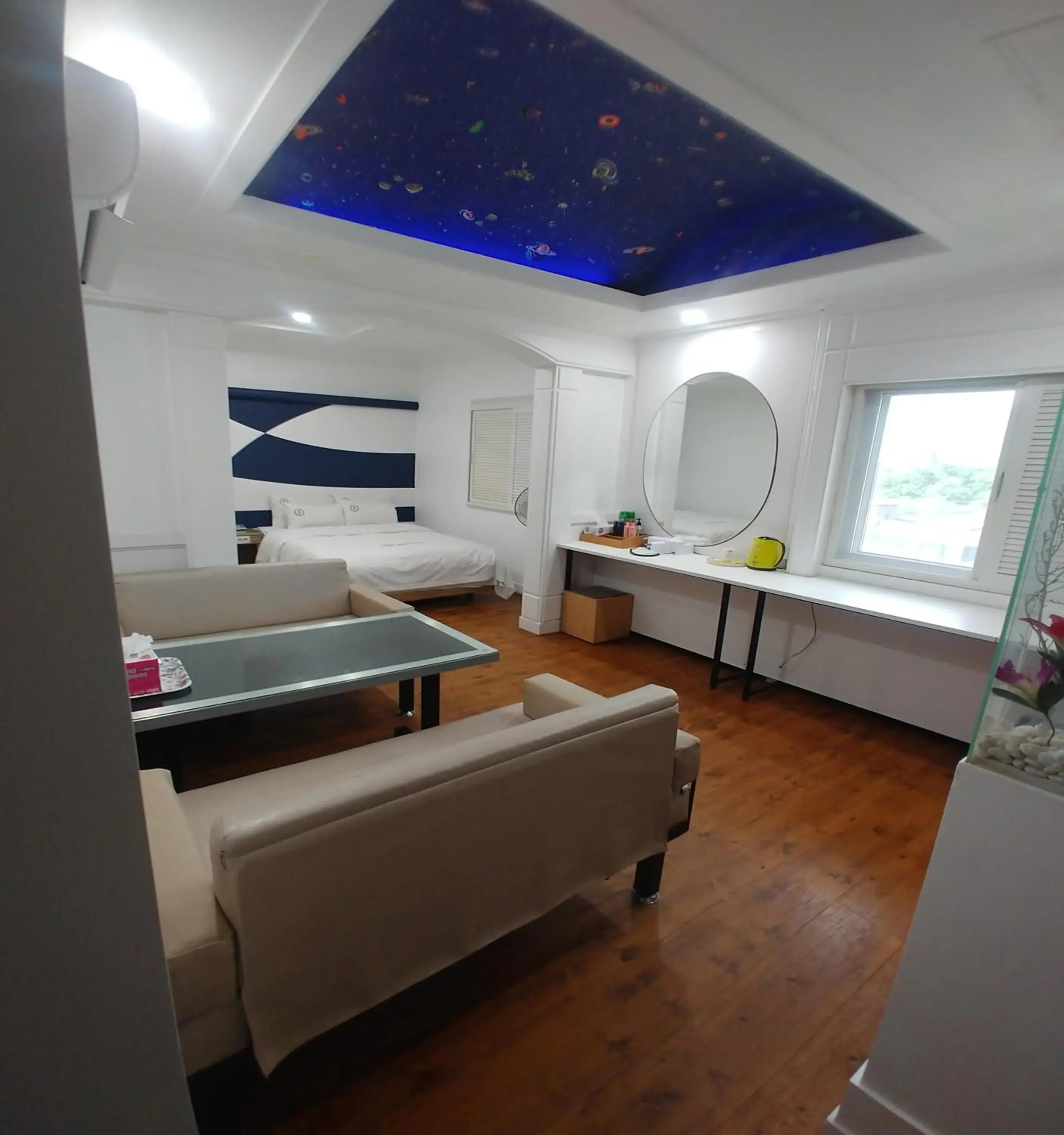 Living room, Bed in Yeoju Hightel Living room, Bed in Yeoju Hightel