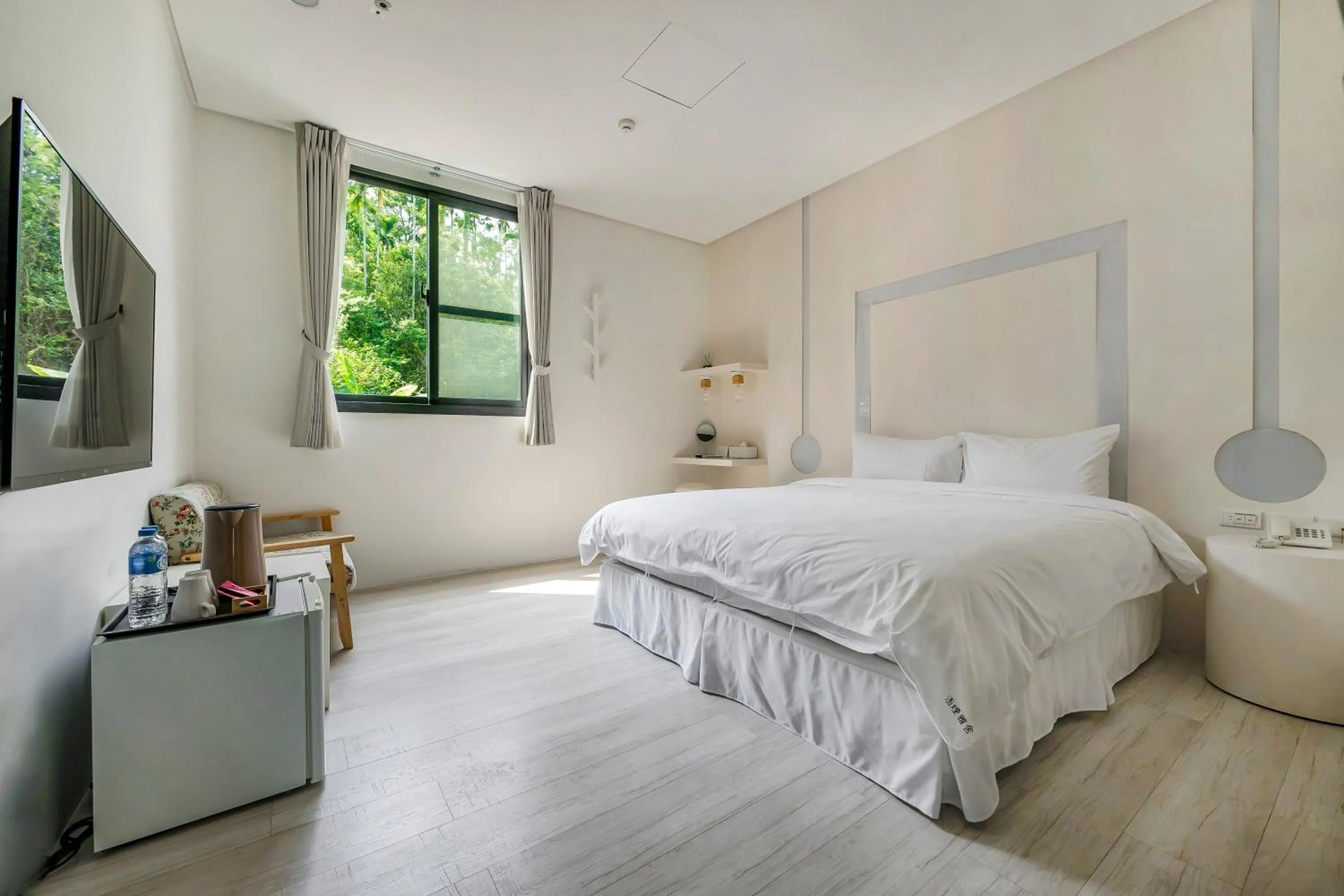 Photo of the whole room, Bed in Han Yan Hill Hotel