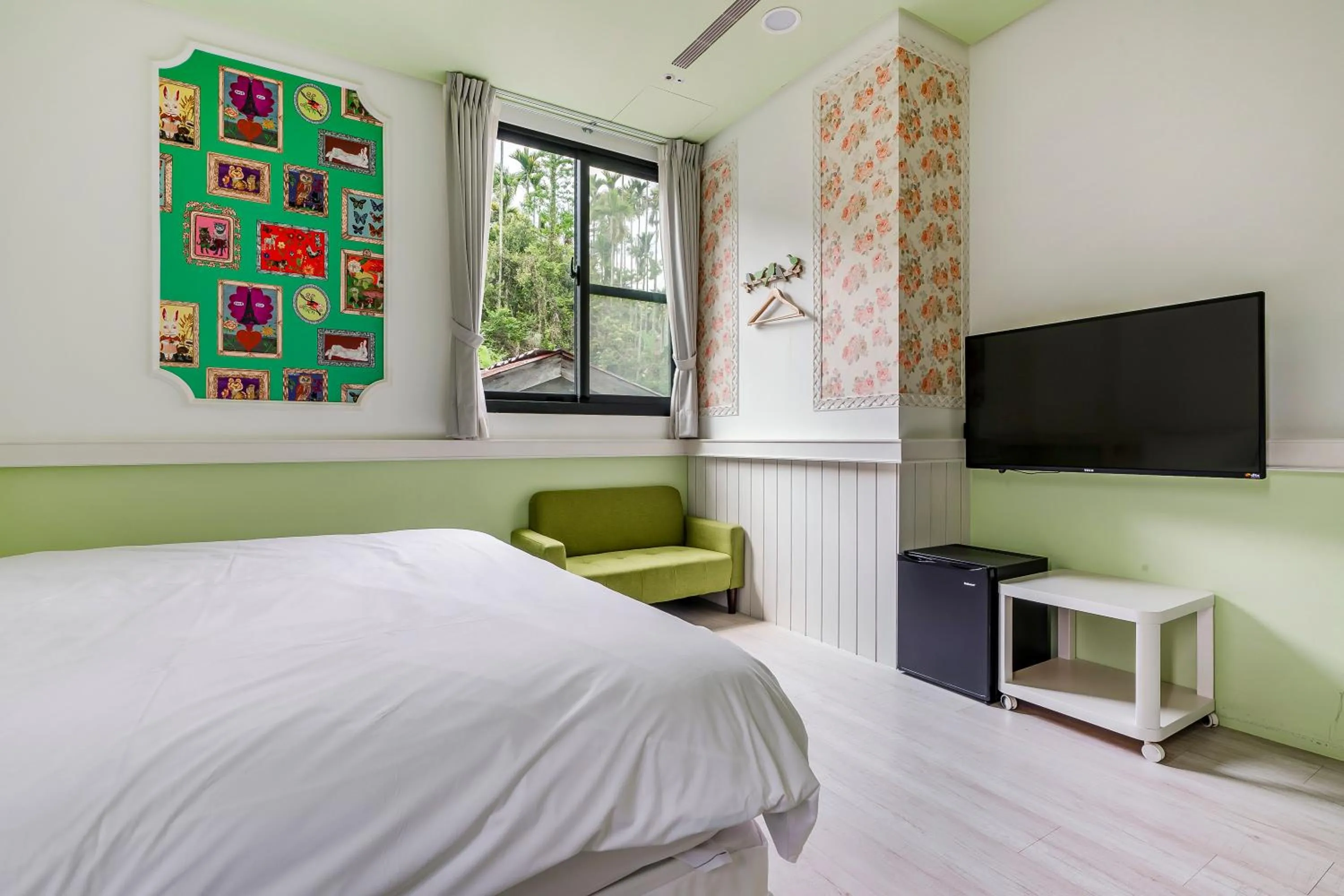 Photo of the whole room, Bed in Han Yan Hill Hotel