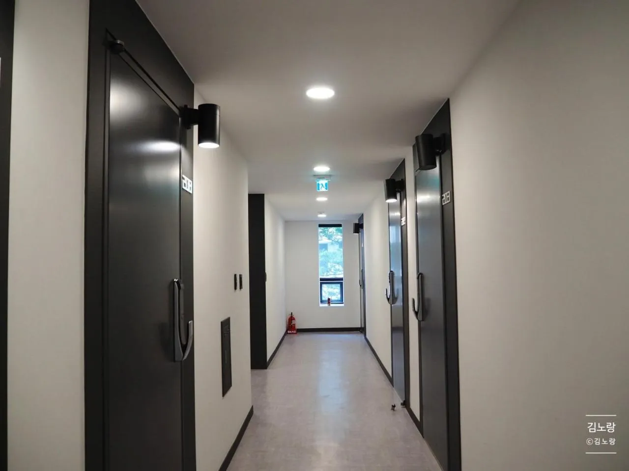 Property building in La Famille