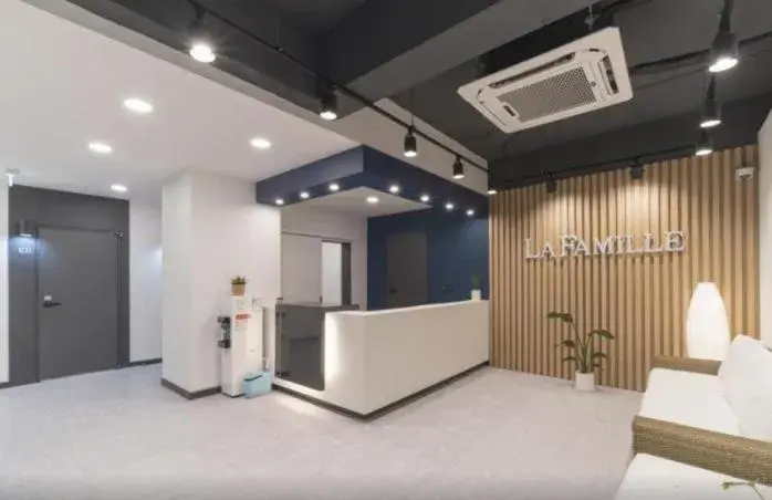 Property building in La Famille Property building in La Famille