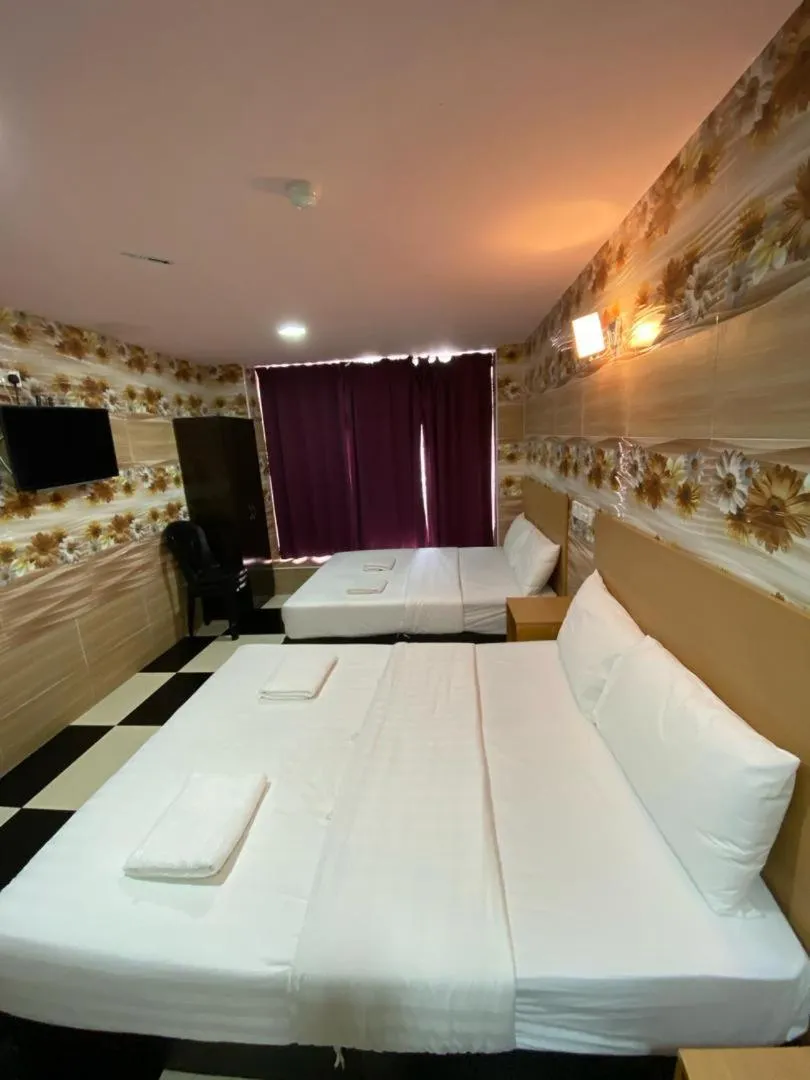 Bed in Cameron Kea Farm Hotel