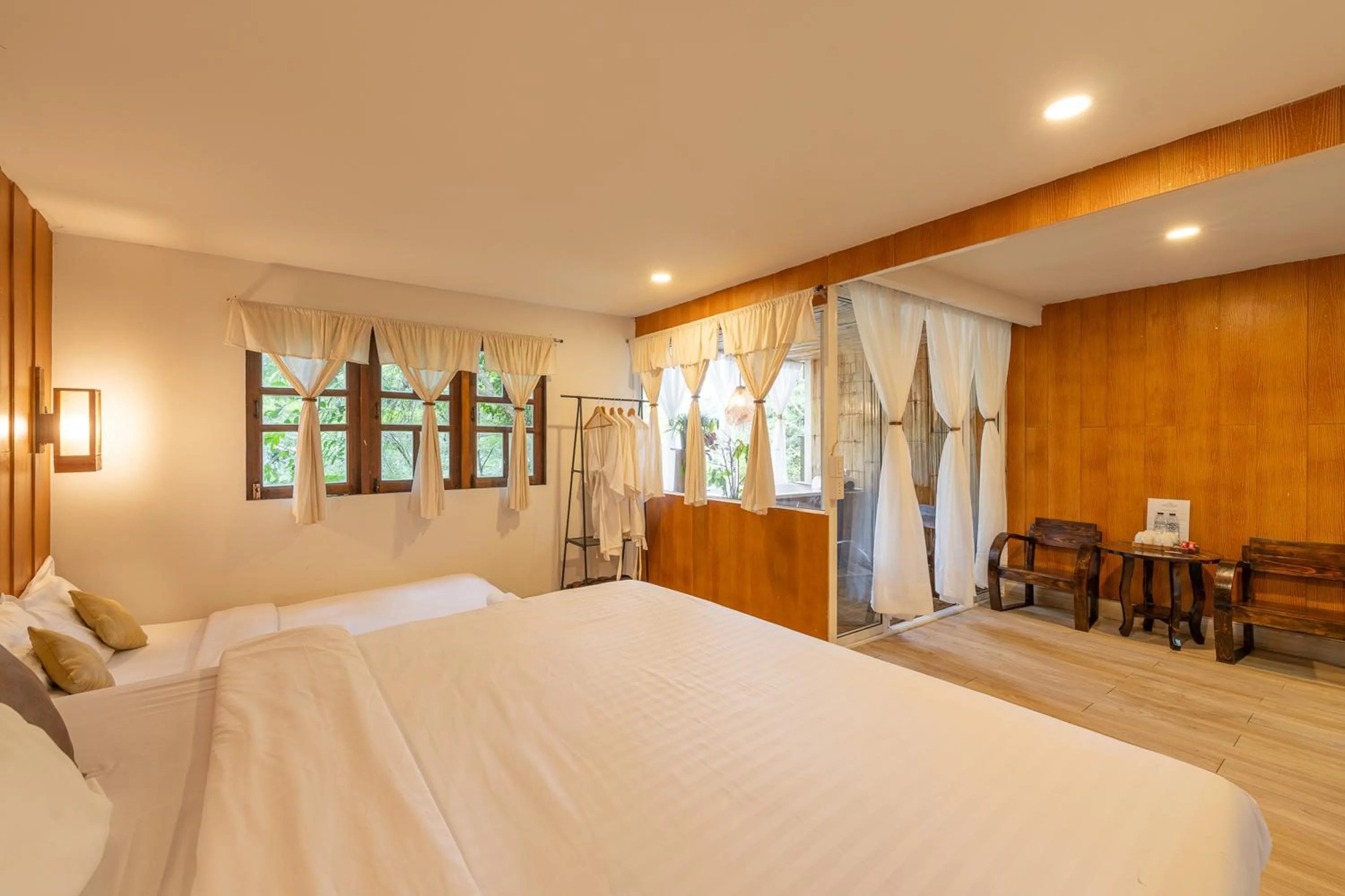 Bed in Monruamsuk Homestay Cafe and Bistro