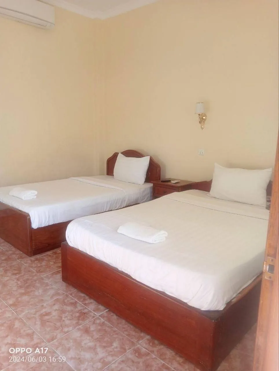 Bed in Samrongsen Hotel