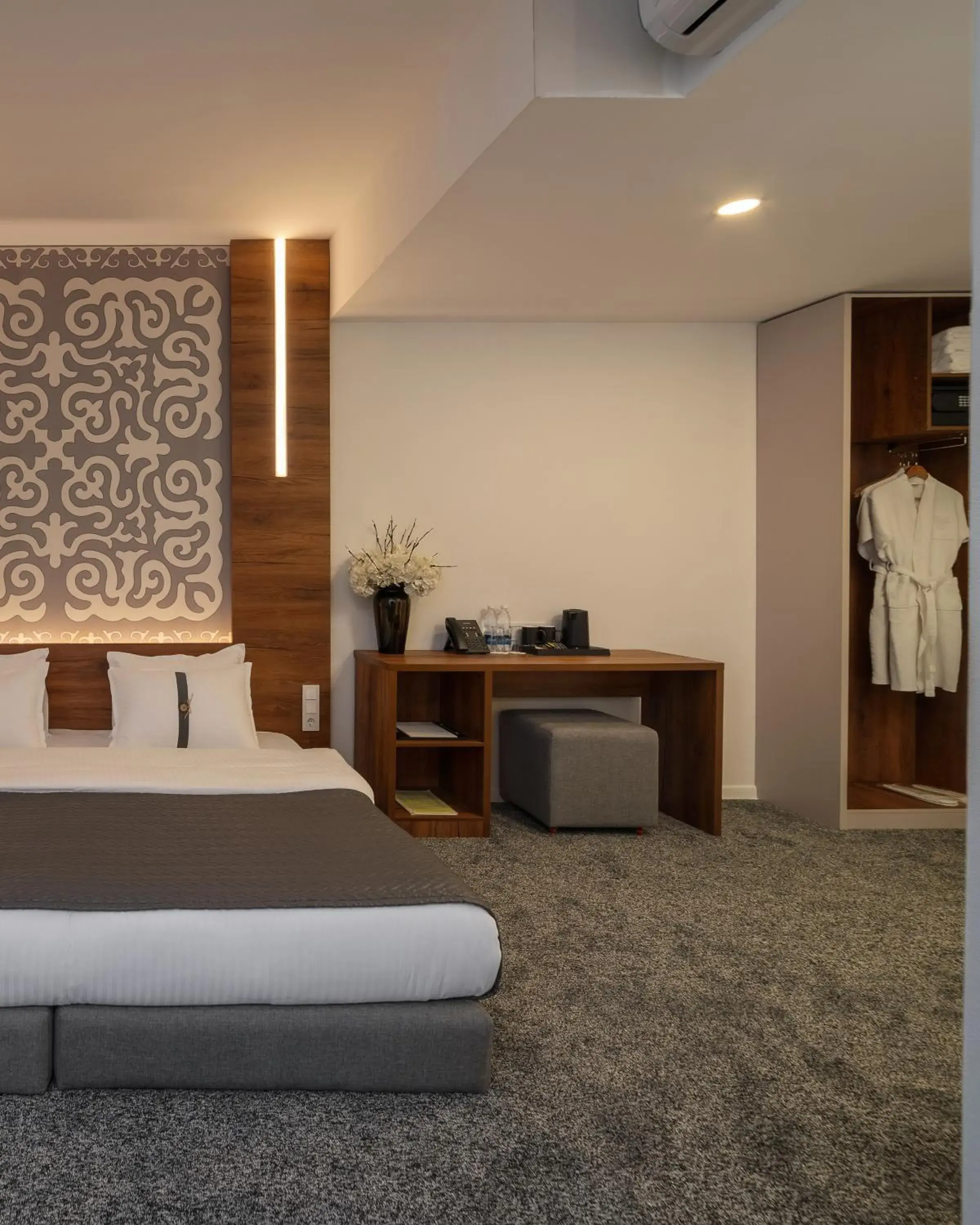 Bed in Duo Hotel by Futuro Bed in Duo Hotel by Futuro