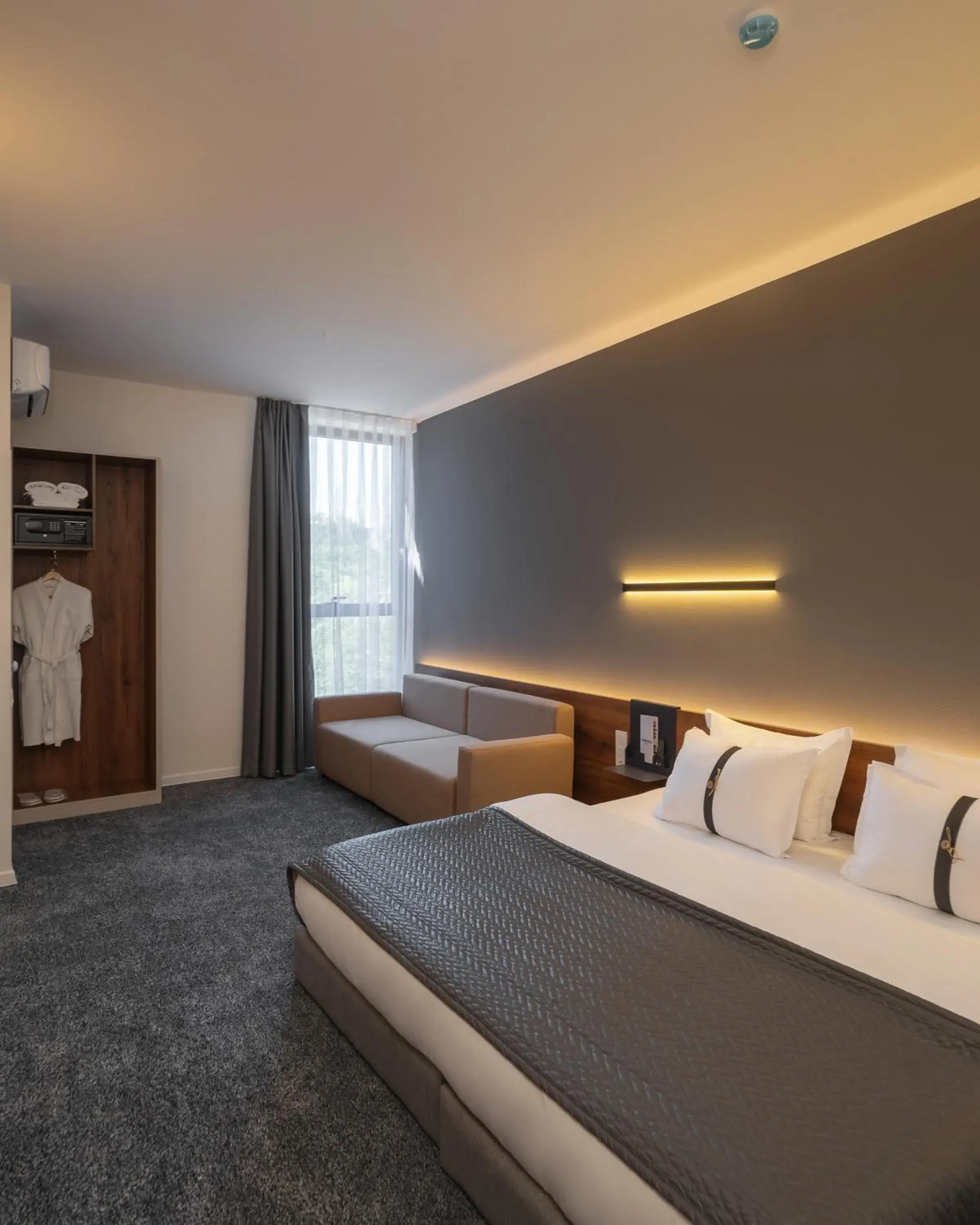 Bed in Duo Hotel by Futuro Bed in Duo Hotel by Futuro