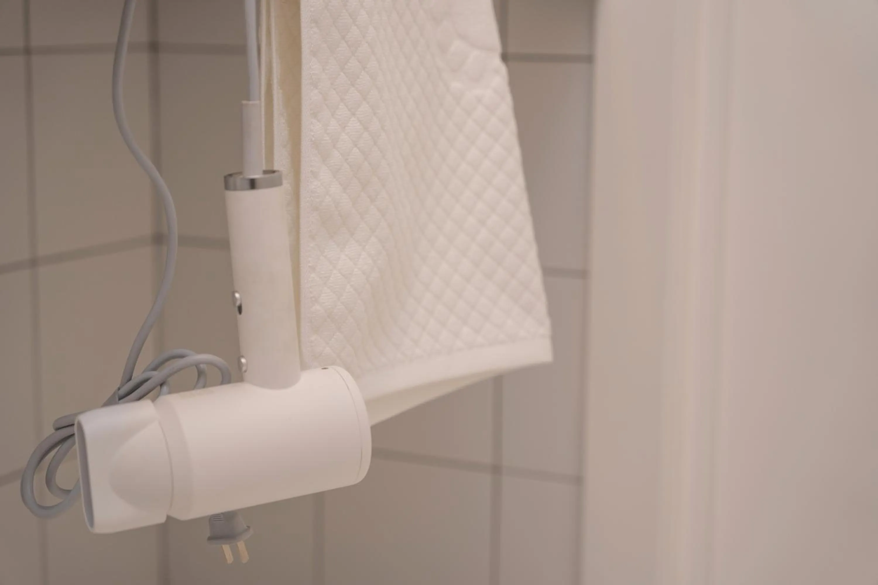 Shower in Duo Hotel by Futuro