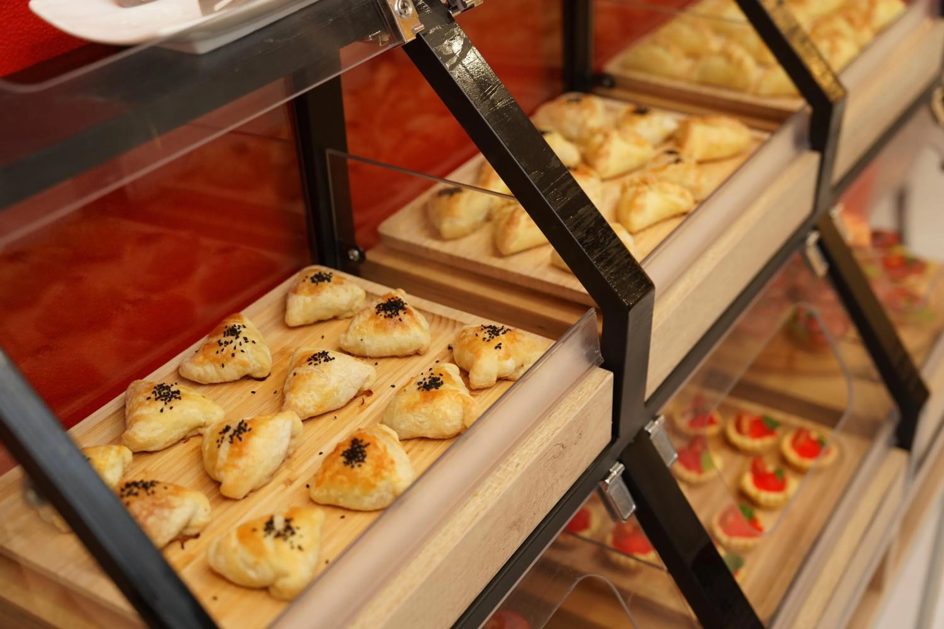 Breakfast in Duo Hotel by Futuro