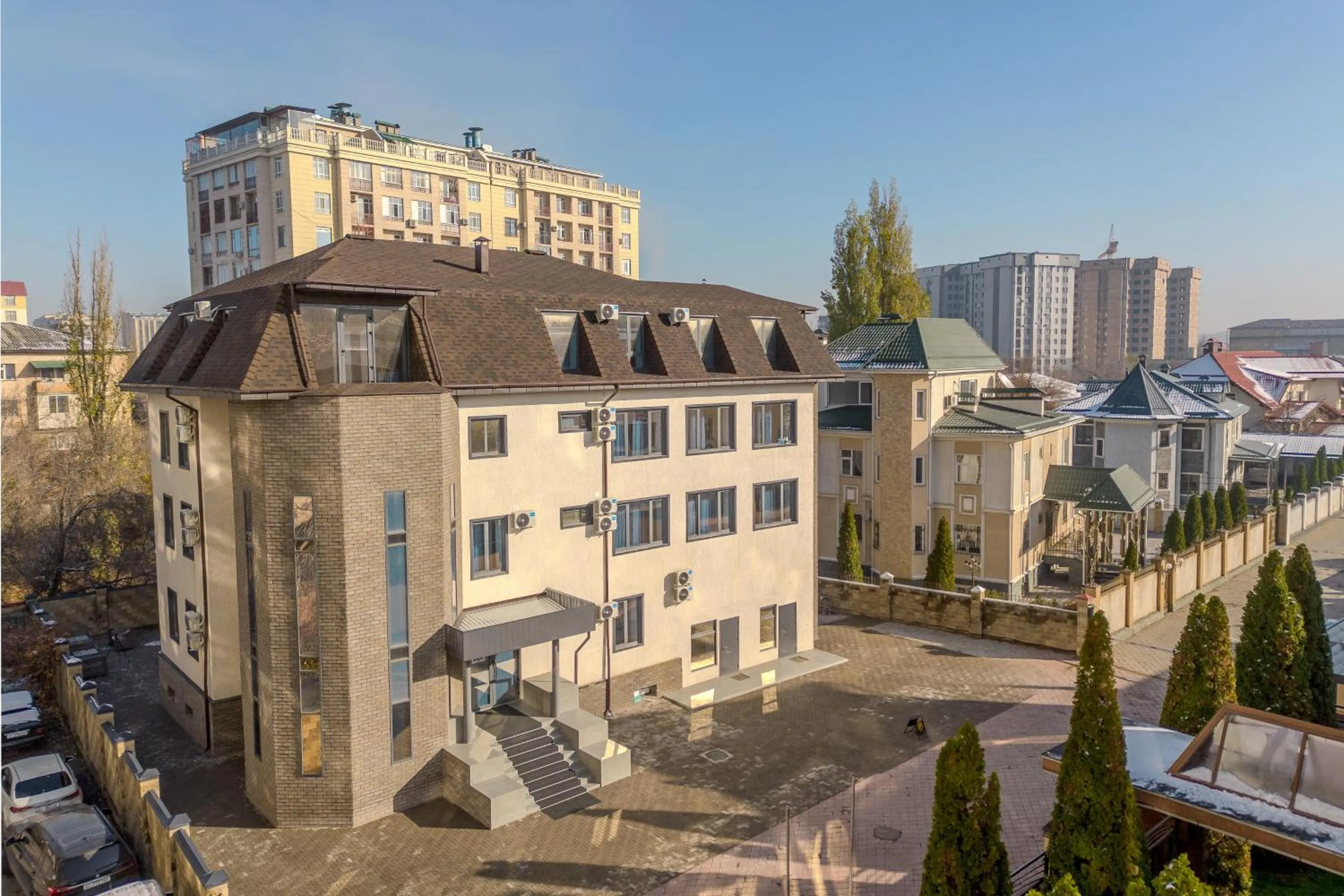 Property building in Duo Hotel by Futuro