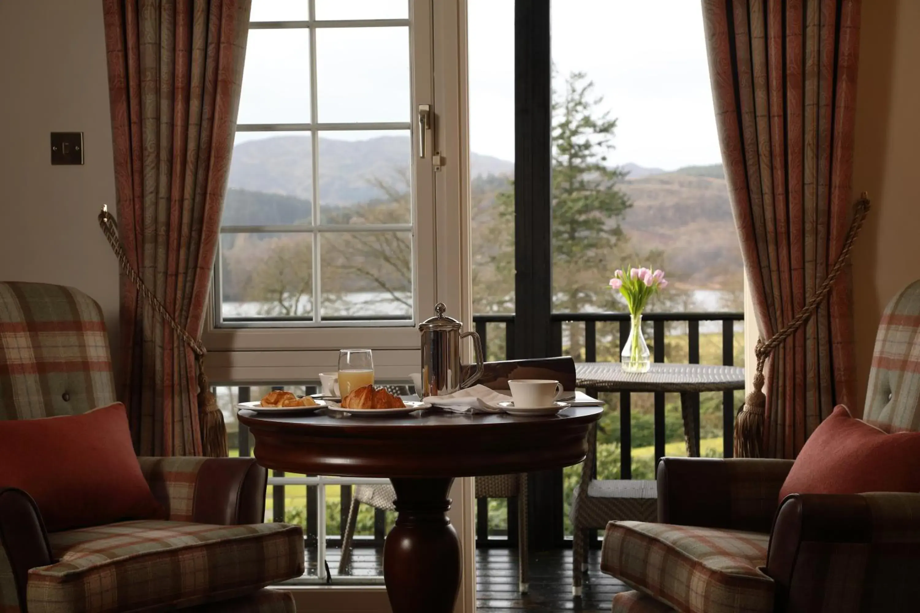 Lake view in Macdonald Forest Hills Hotel & Spa Lake view in Macdonald Forest Hills Hotel & Spa