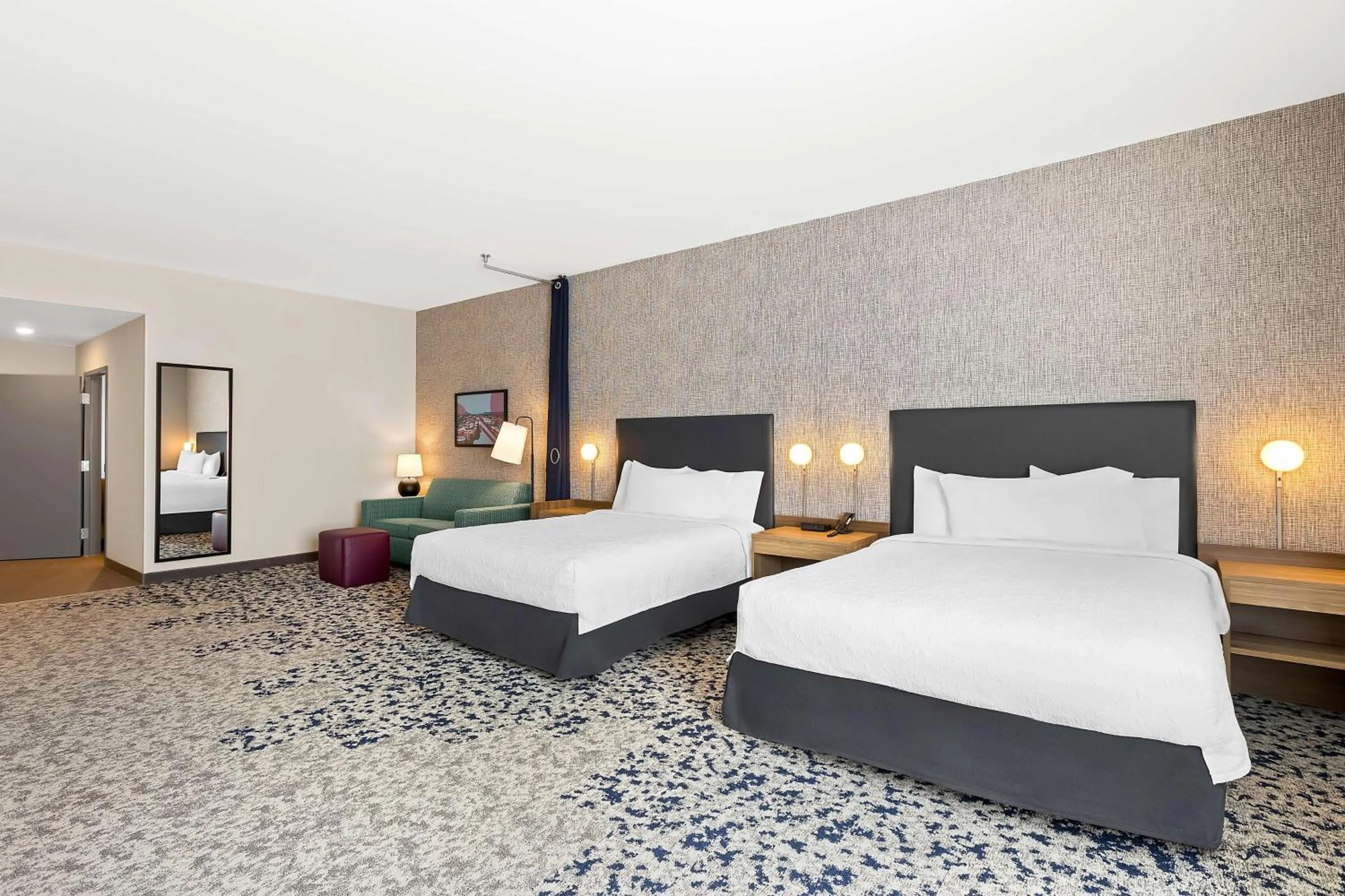 Bed in Home2 Suites By Hilton Hendersonville