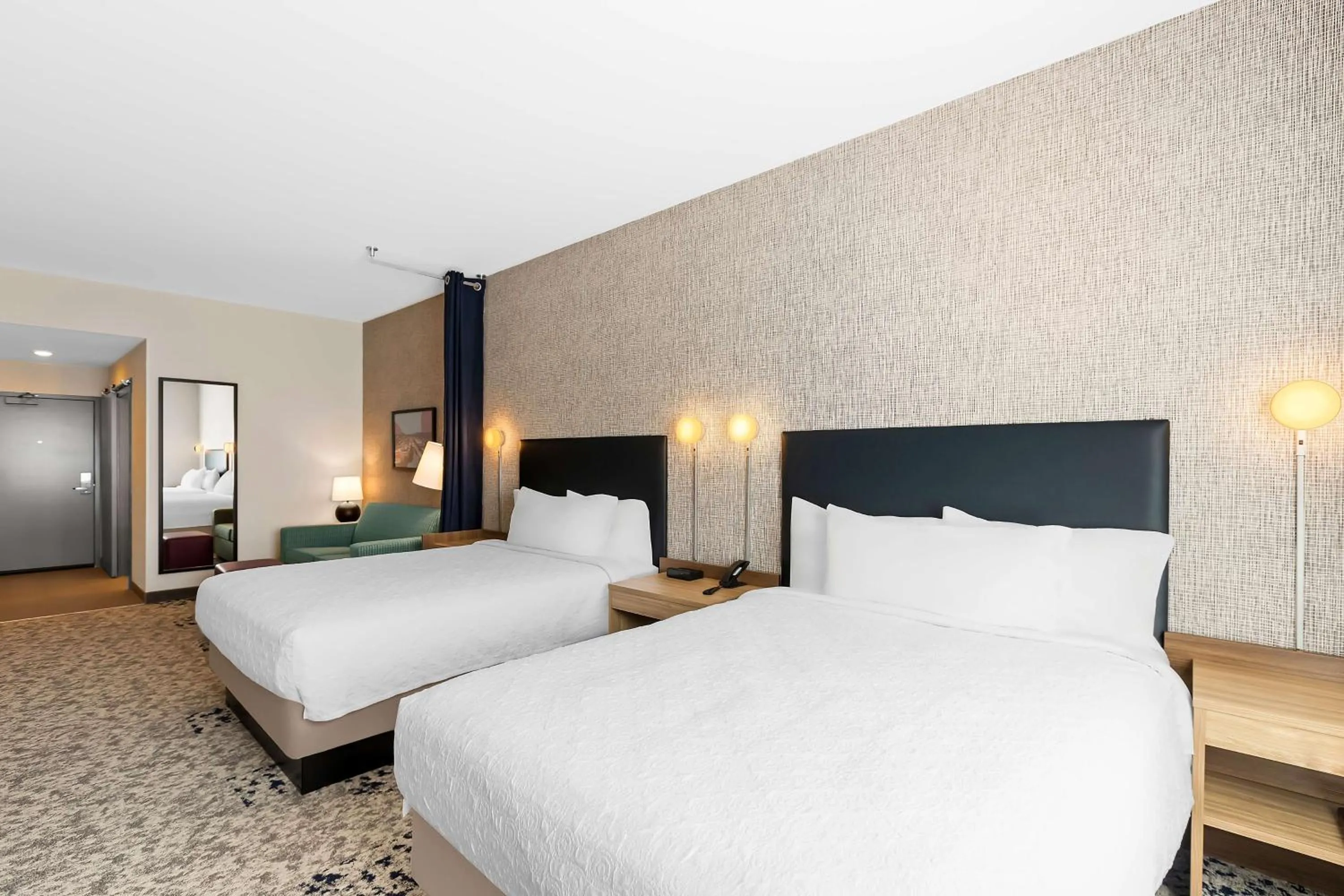 Bed in Home2 Suites By Hilton Hendersonville