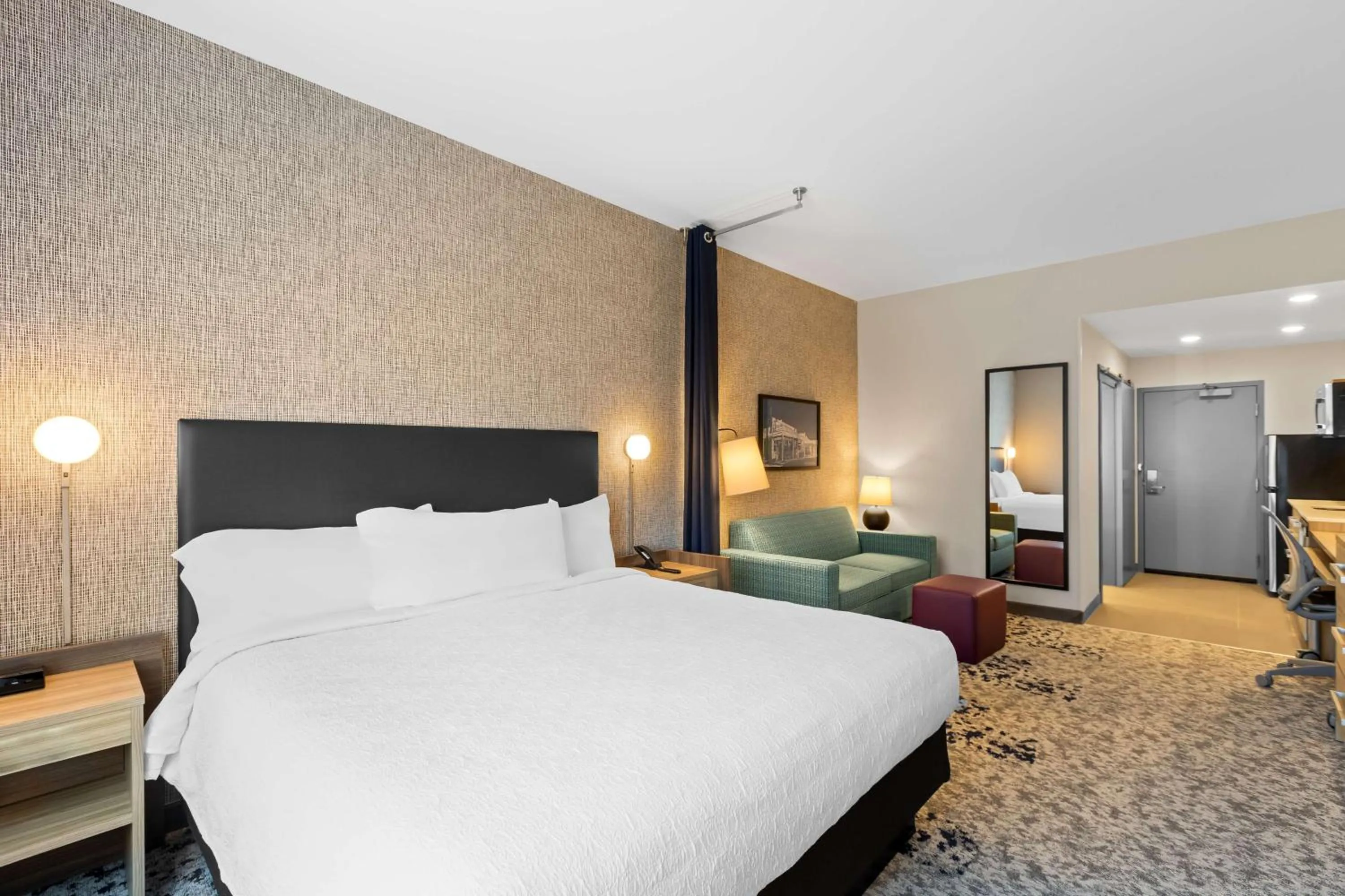 Bed in Home2 Suites By Hilton Hendersonville