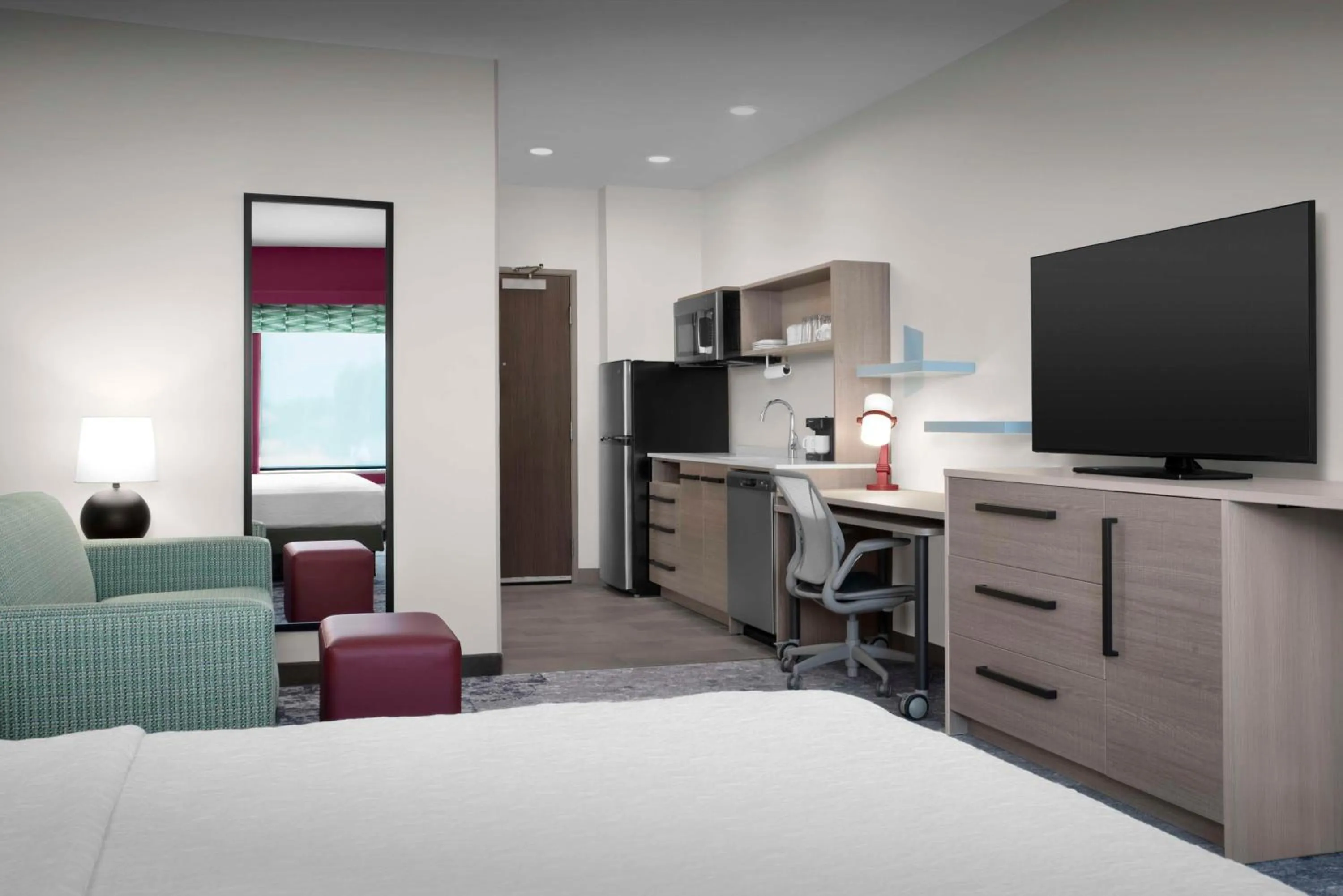 Kitchen or kitchenette, Bed in Home2 Suites By Hilton Athens I 65