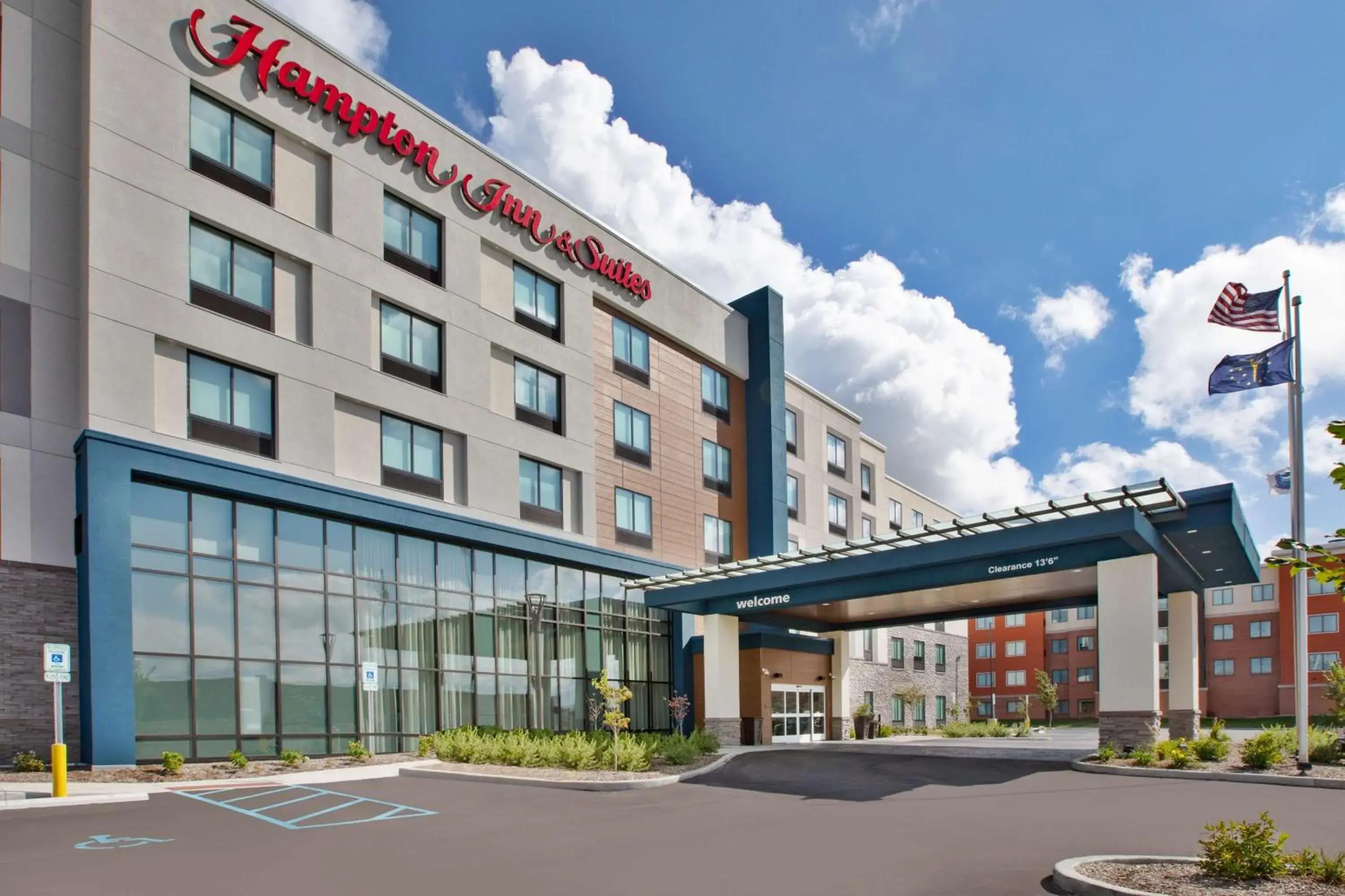 Property building in Hampton Inn & Suites By Hilton Indianapolis South Greenwood Property building in Hampton Inn & Suites By Hilton Indianapolis South Greenwood