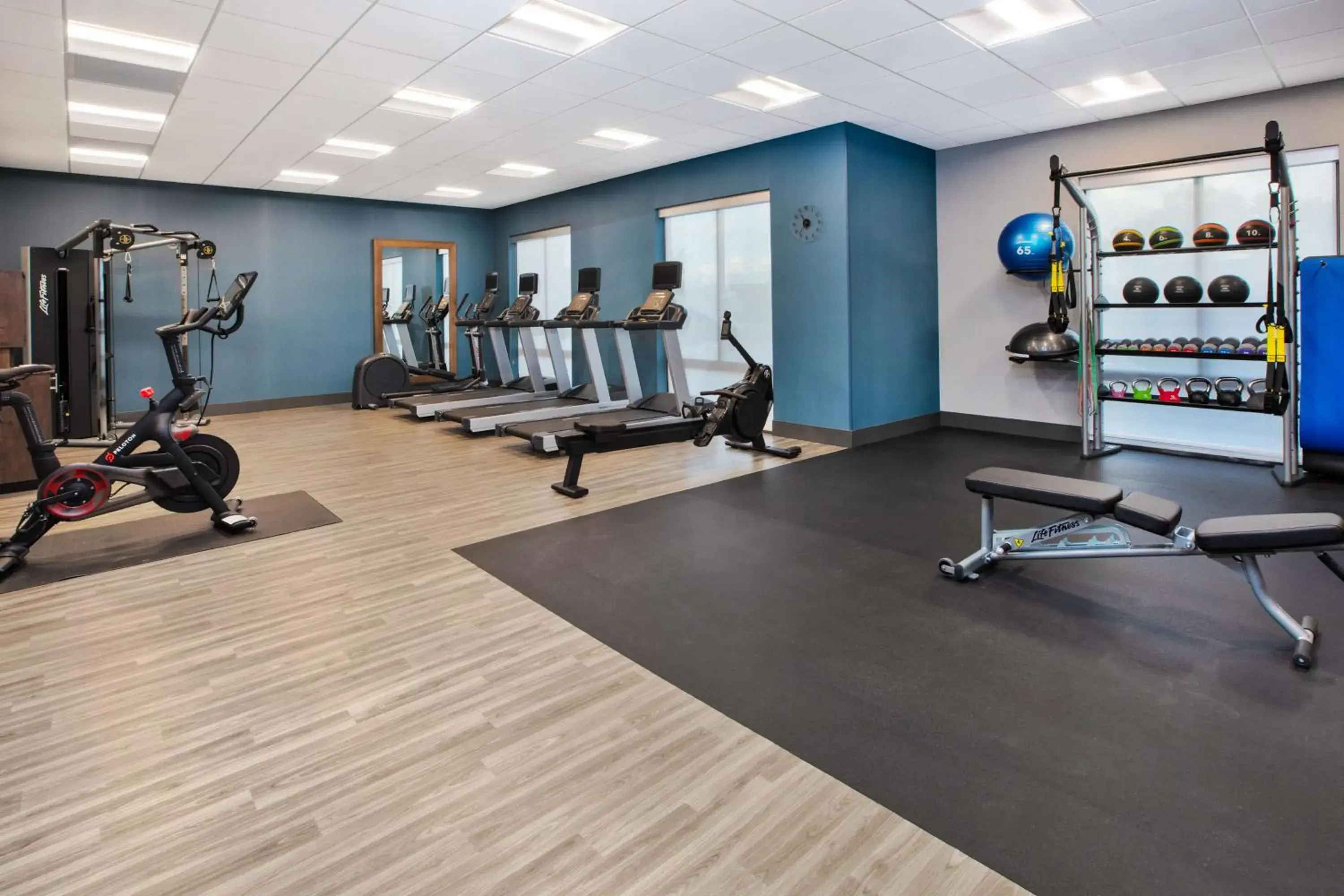 Fitness centre/facilities in Hampton Inn & Suites By Hilton Indianapolis South Greenwood Fitness centre/facilities in Hampton Inn & Suites By Hilton Indianapolis South Greenwood