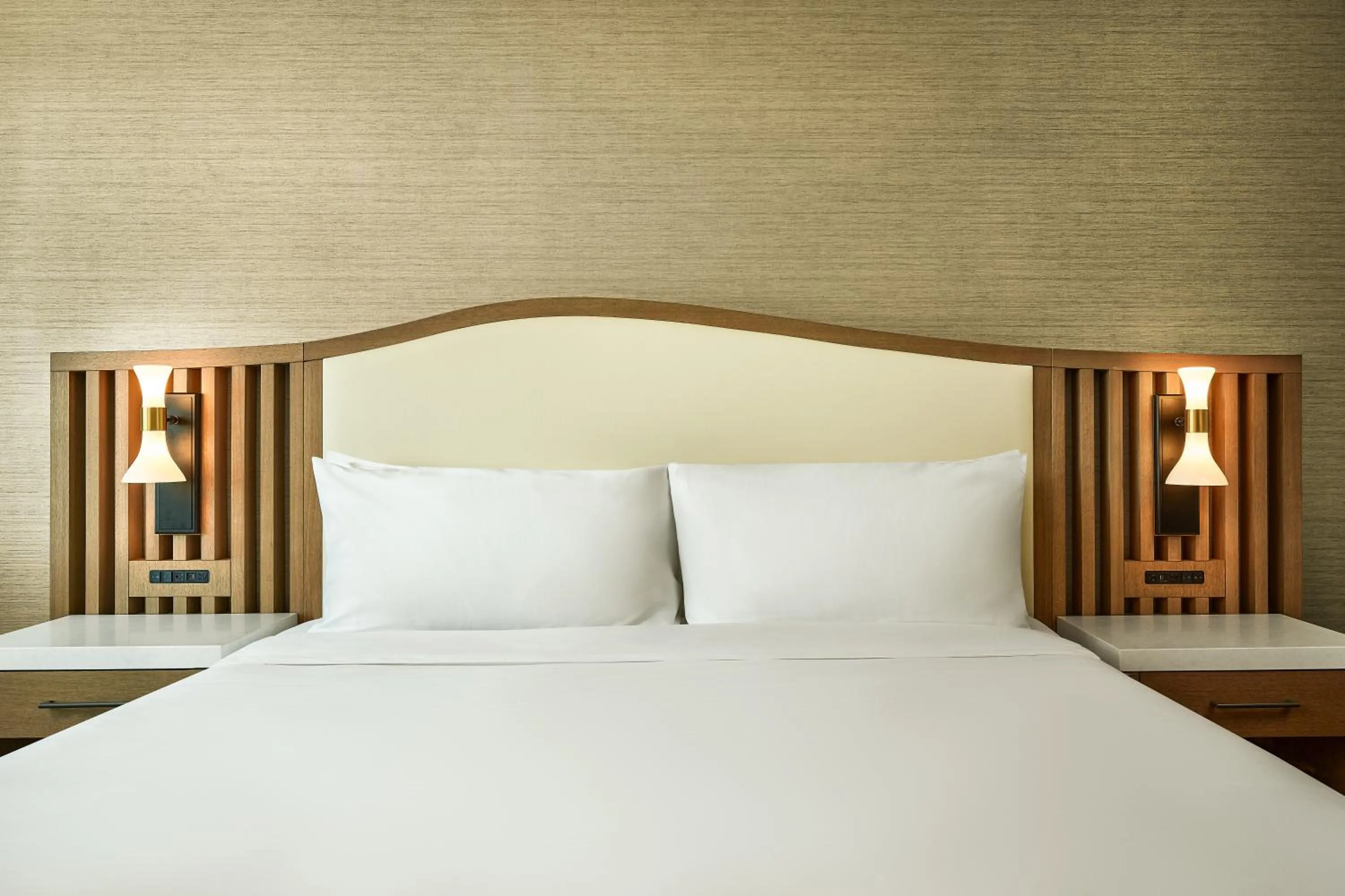 Bedroom, Bed in Lively Hotel On Oak Oklahoma City, Tapestry By Hilton